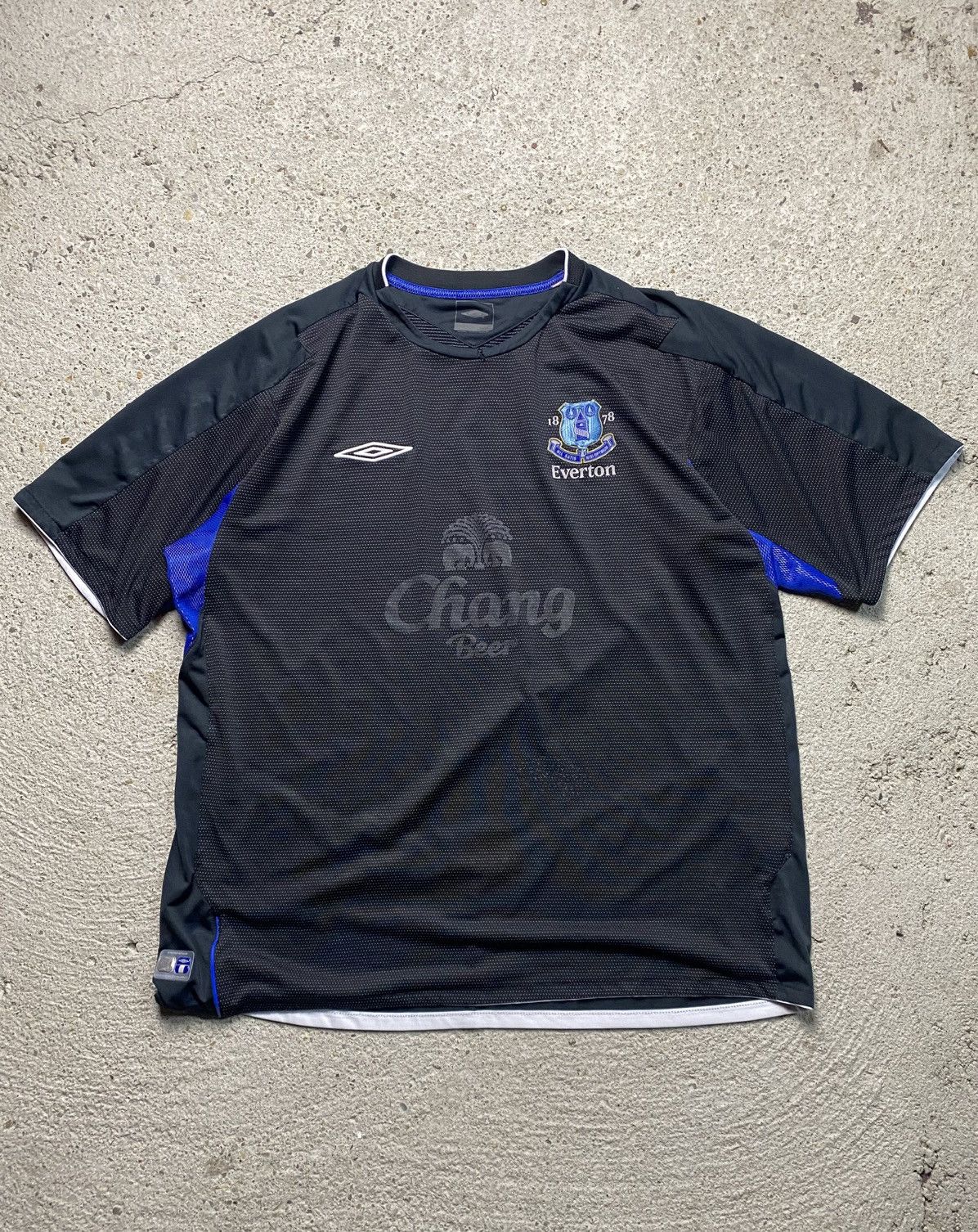 Umbro Umbro everton tshirt football soccer vintage chang Size US L / EU 52-54 / 3 - 1 Thumbnail