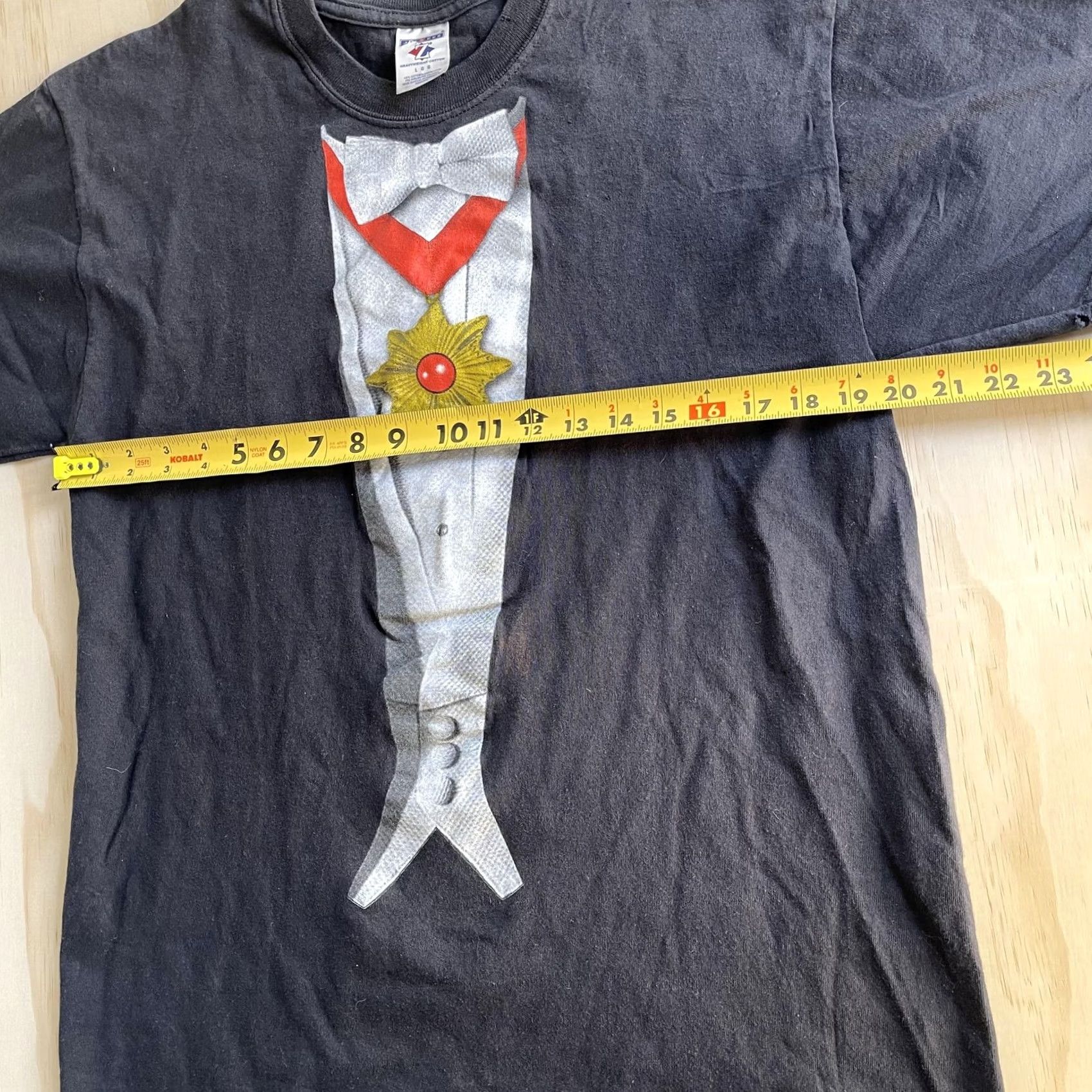 Jerzees Jerzees T-Shirt Mens Large Black Heavyweight Costume Novelty Tuxedo Graphic Crew Neck Short Sleeve Vintage (Note: Item is not vintage) Size US L / EU 52-54 / 3 - 6 Thumbnail