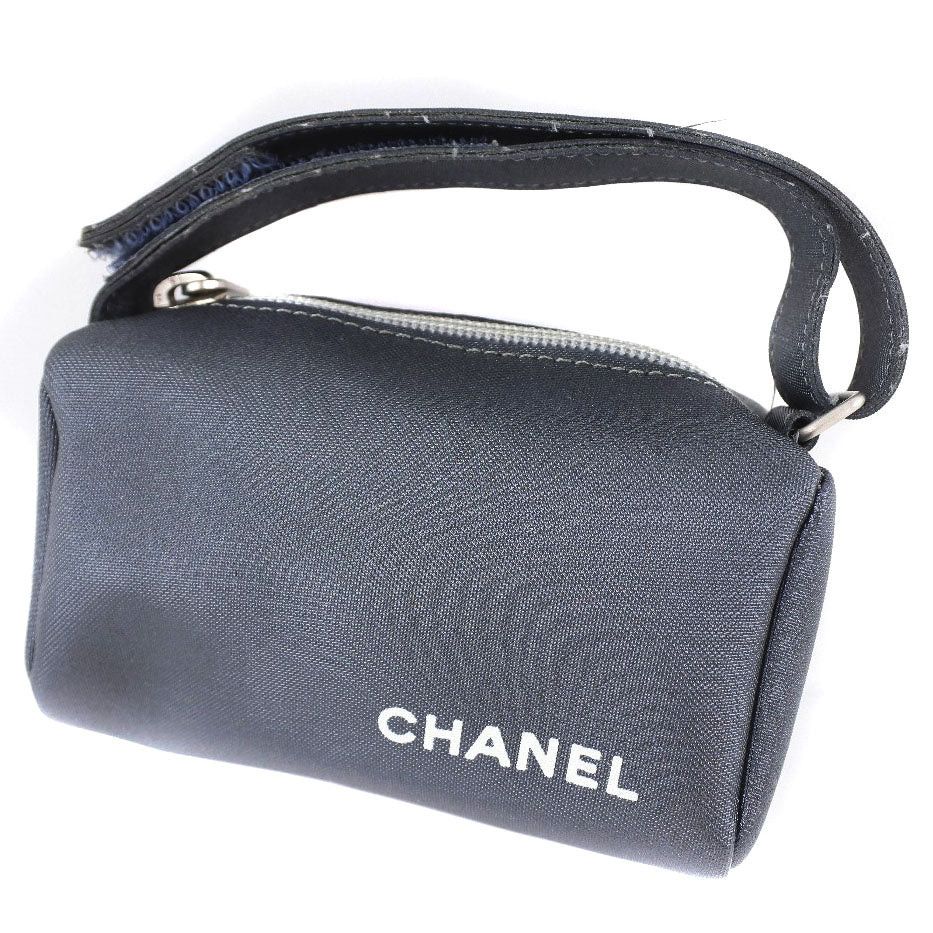 Chanel Grey Synthetic Clutch Bag (Pre-Owned) Size ONE SIZE - 1 Thumbnail