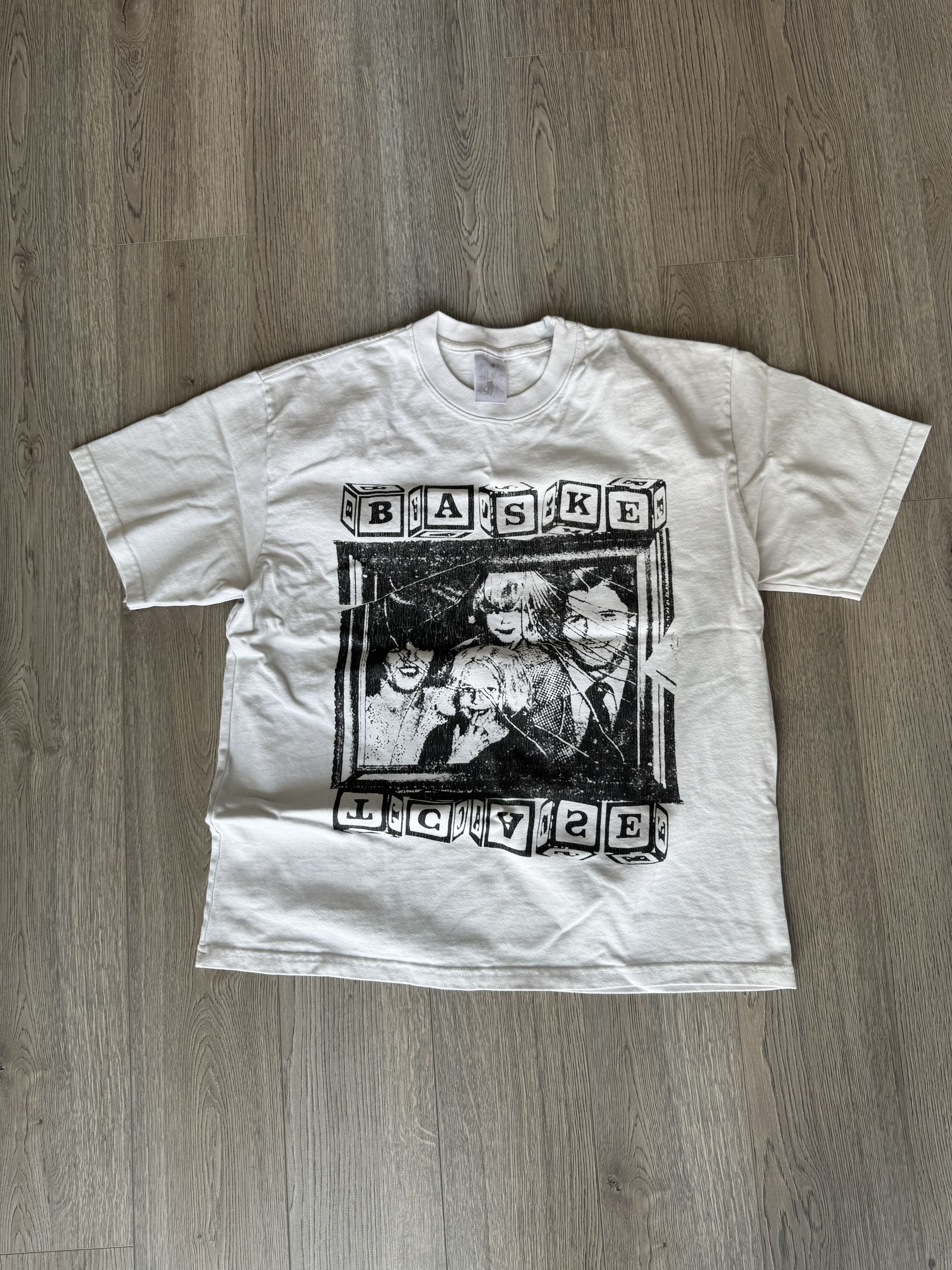 basketcase gallery I Heart Tee - Basketcase Gallery White Medium 