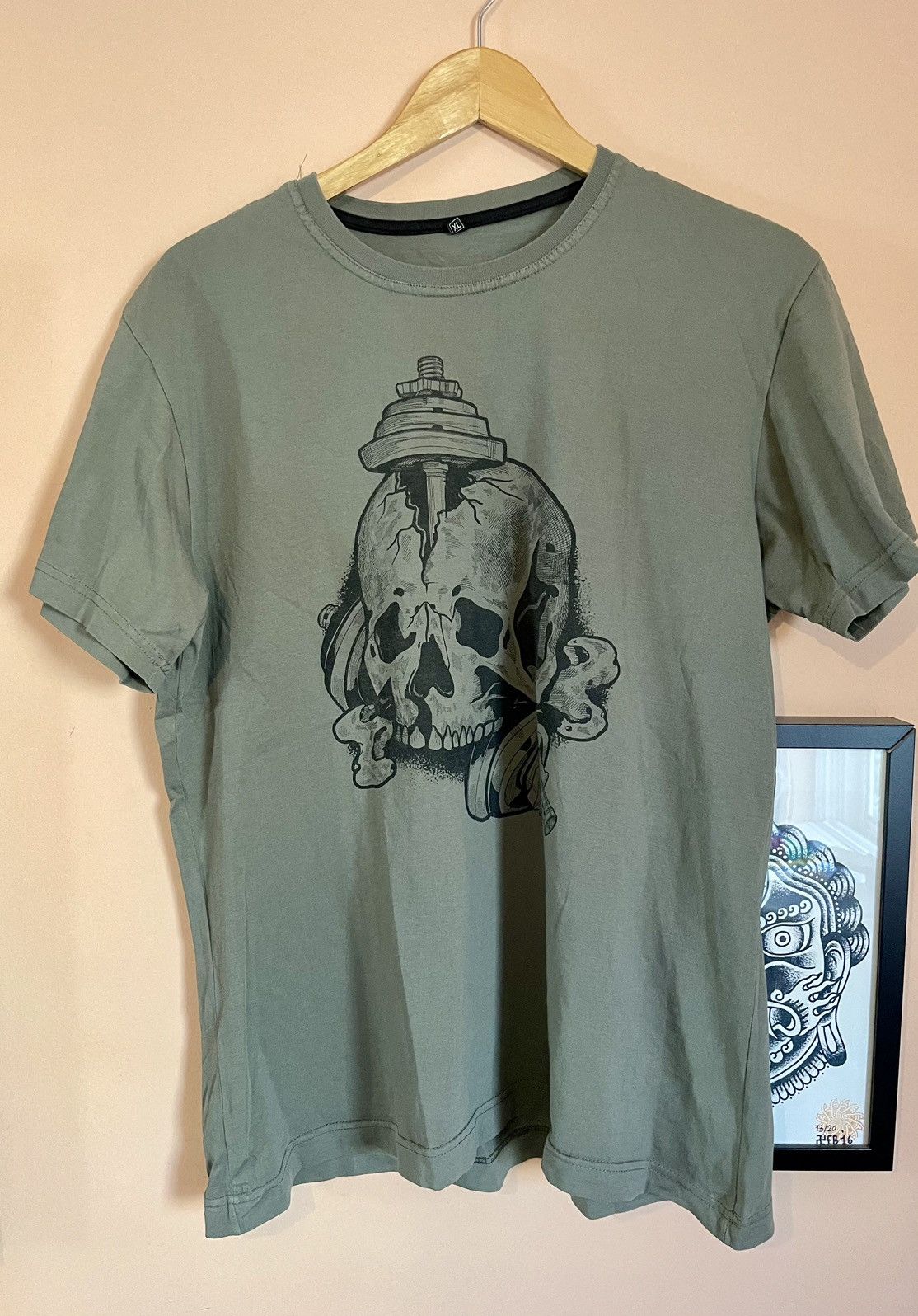 Other Barebell Death Kult skull gym t-shirt Size US XL / EU 56 / 4 - 1 Thumbnail