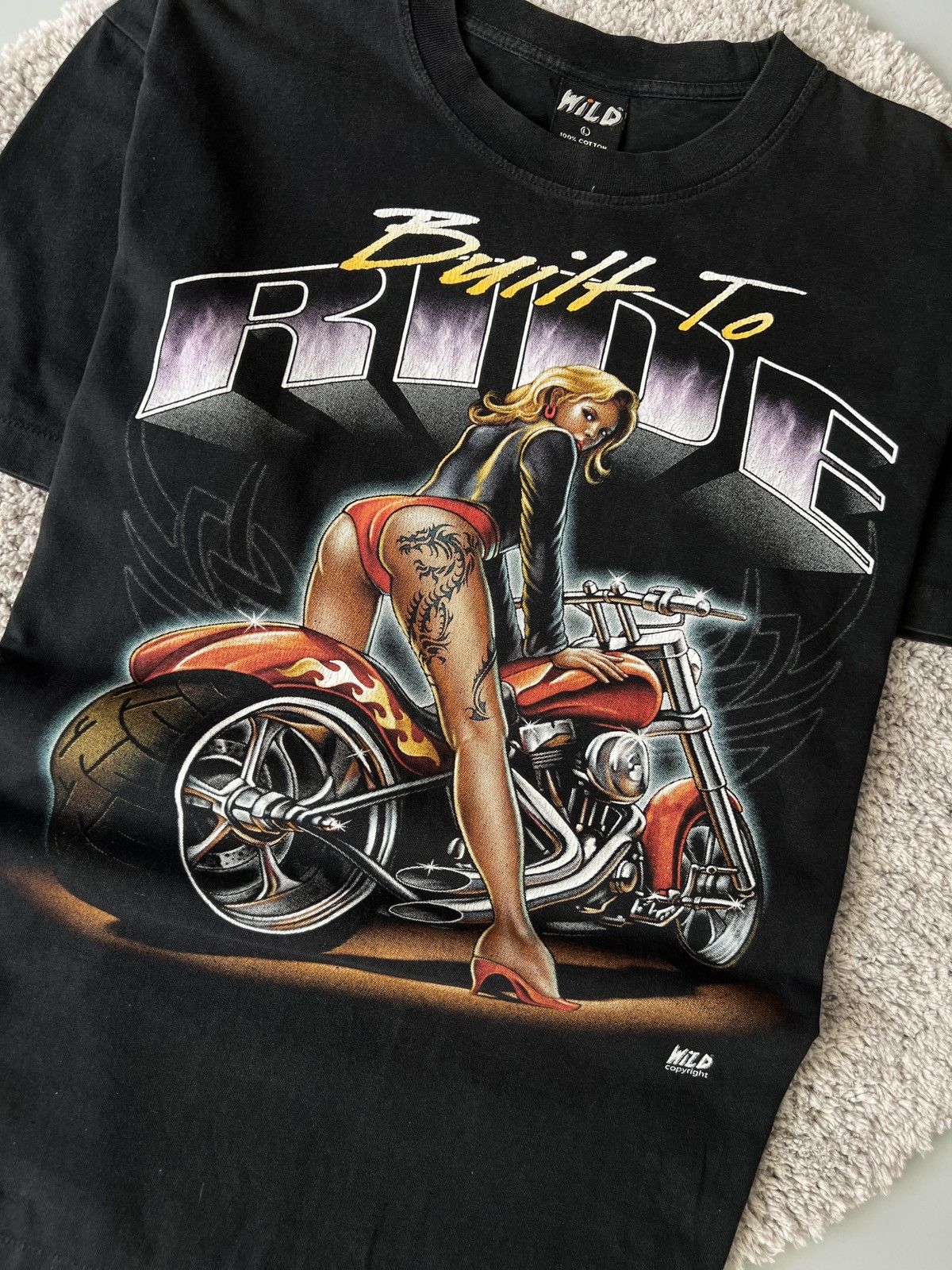 Vintage Vintage Sexy Girl Silhouette Born Wild T-Shirt Japan Style Size US L / EU 52-54 / 3 - 3 Thumbnail