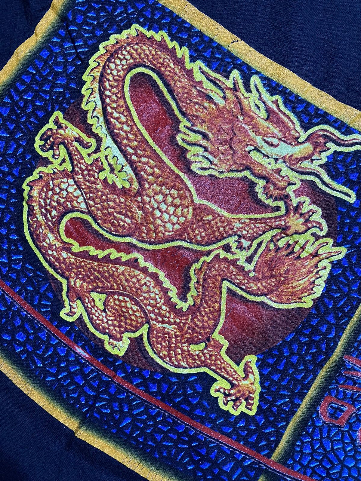Vintage Vintage 90s Dragon Trinity product Size US L / EU 52-54 / 3 - 3 Thumbnail