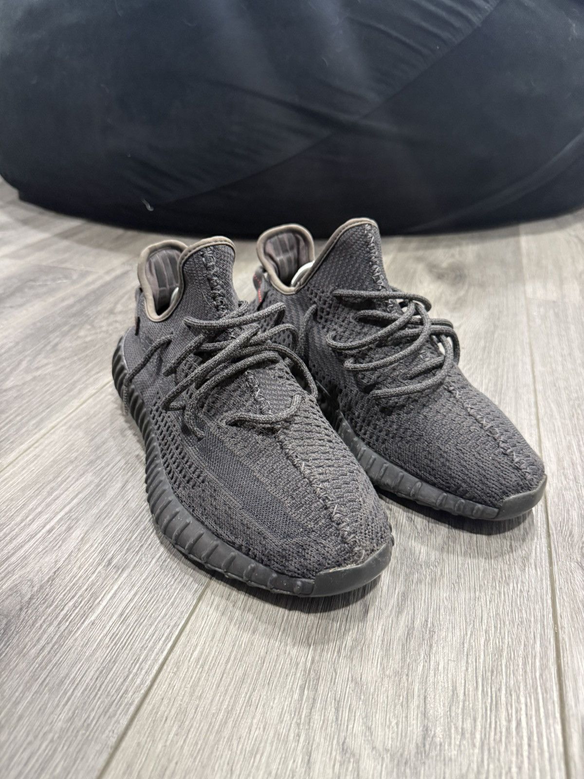 Yeezy Yeezy Boost 250 V2 Size US 10.5 / EU 43-44 - 2 Thumbnail