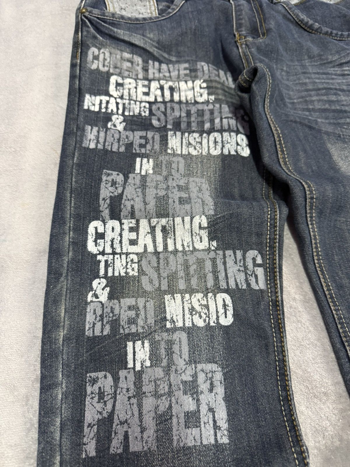Japanese Brand × LOWBOX A.S Jeans Japan Poems Distressed Claw Mark Jeans Size US 29 - 4 Thumbnail