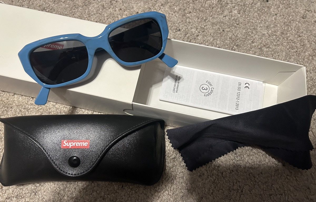 Supreme Supreme Booker Sunglasses Size ONE SIZE - 4 Thumbnail