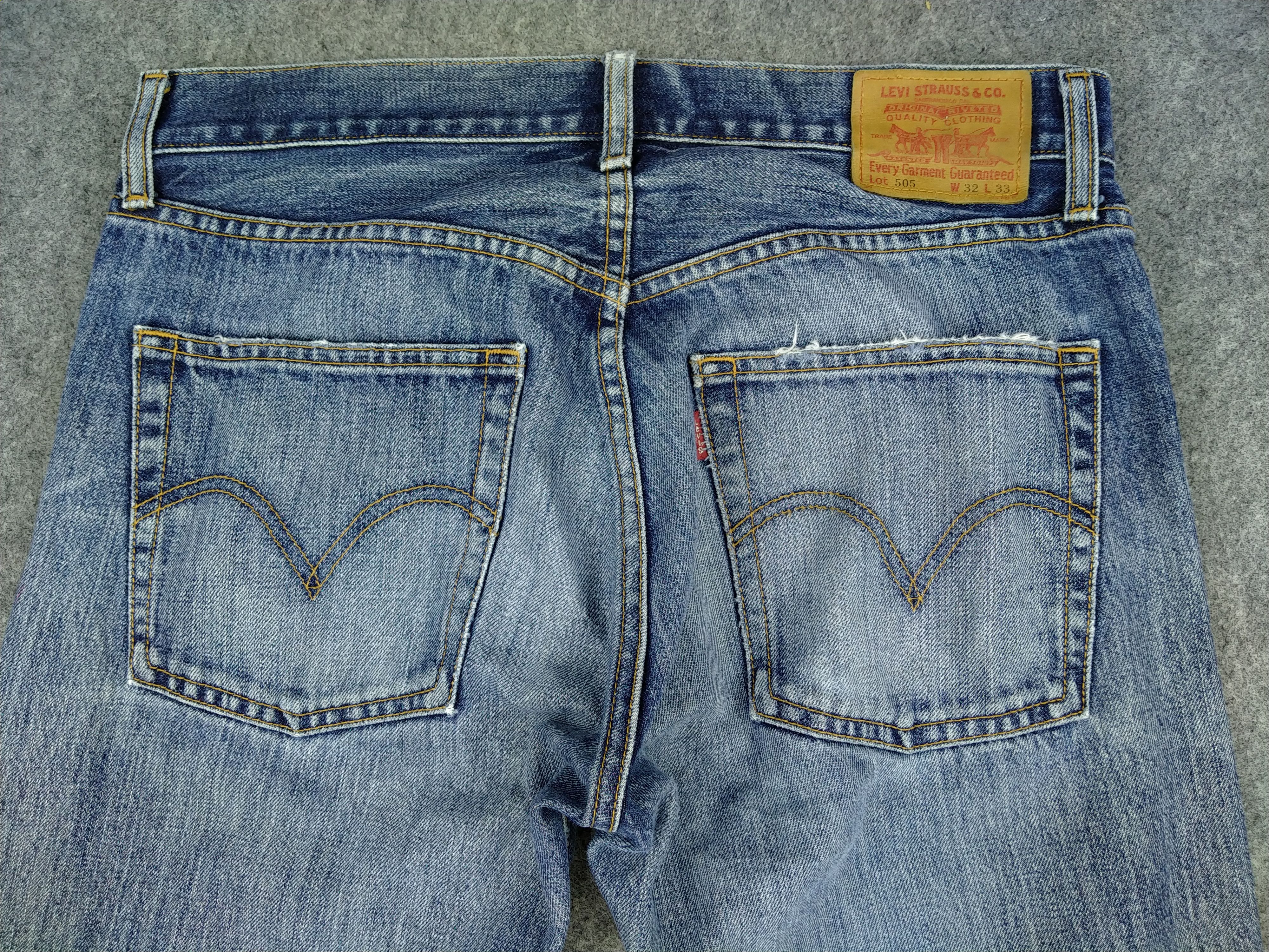 Levi's Distressed Blue Vintage Levi's 505 Denim 33x34 -JN696 Size US 33 - 4 Thumbnail