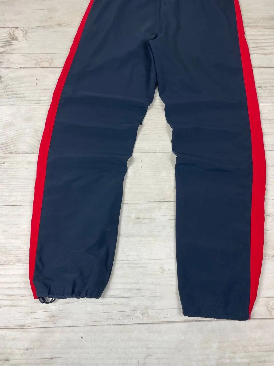 Nike Vintage Nike Track Pants Nylon 00s Swoosh Striped Drill Y2K Size US 30 / EU 46 - 16 Thumbnail