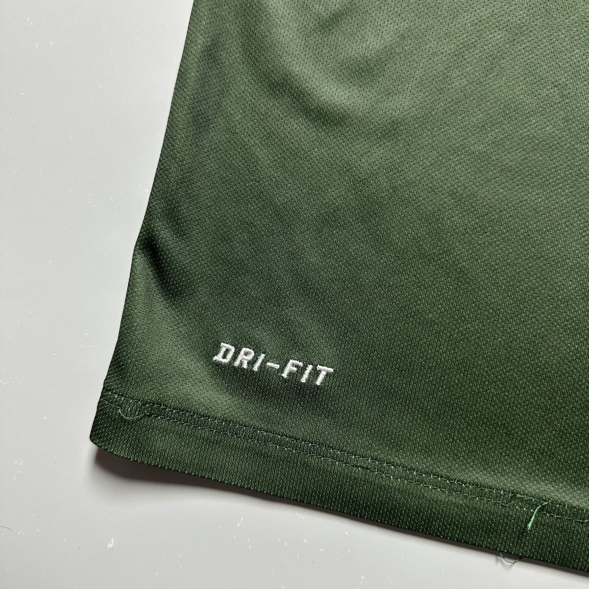 Nike CELTIC NIKE 2014/2015 FOOTBALL AWAY JERSEY #5 VIRGIL Size US M / EU 48-50 / 2 - 6 Thumbnail