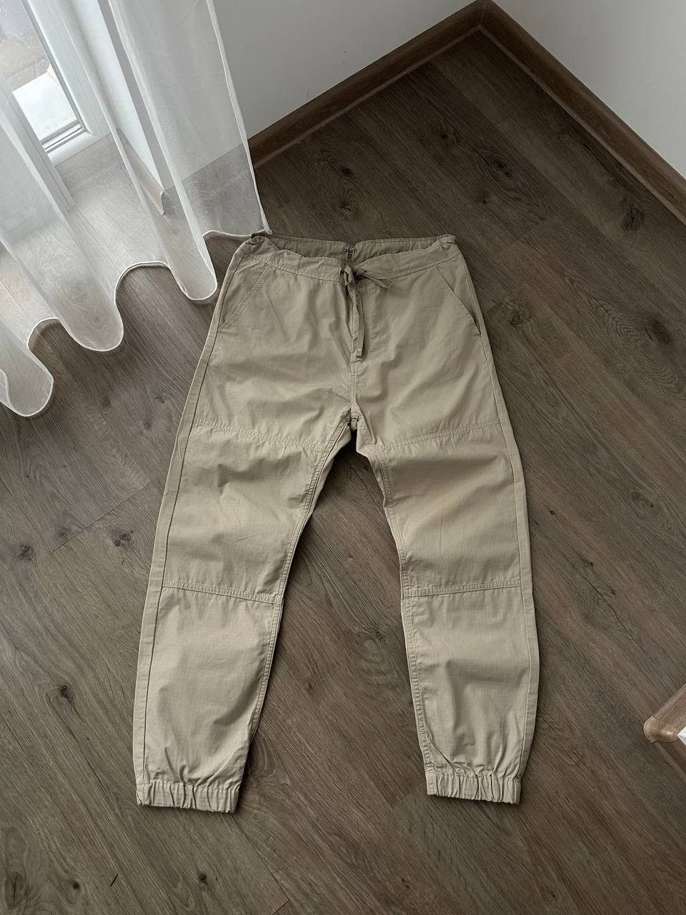 Carhartt × Carhartt Wip × Vintage Vintage Carhartt Beige Big Logo Pants Size US 30 / EU 46 - 2 Thumbnail