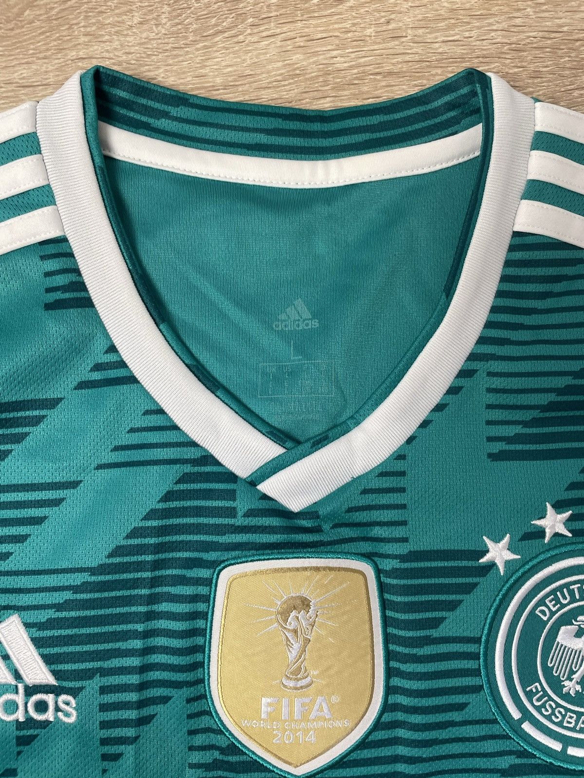 Adidas Germany 2014 world champions shirt soccer jersey L size Size US L / EU 52-54 / 3 - 6 Thumbnail