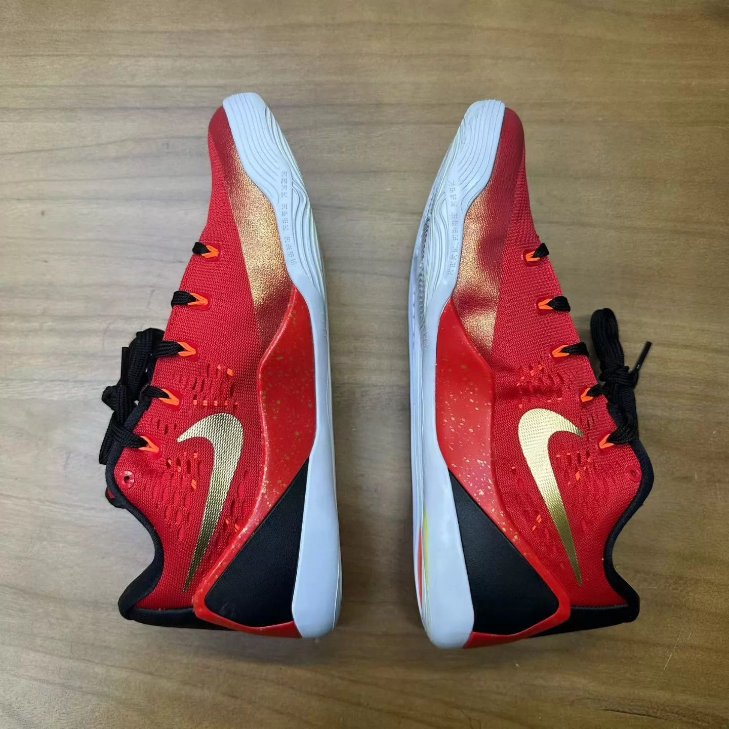 Nike Nike Kobe 9 Low Univ Red 42 Original Box Worn Once Size US 9 / EU 42 - 3 Thumbnail