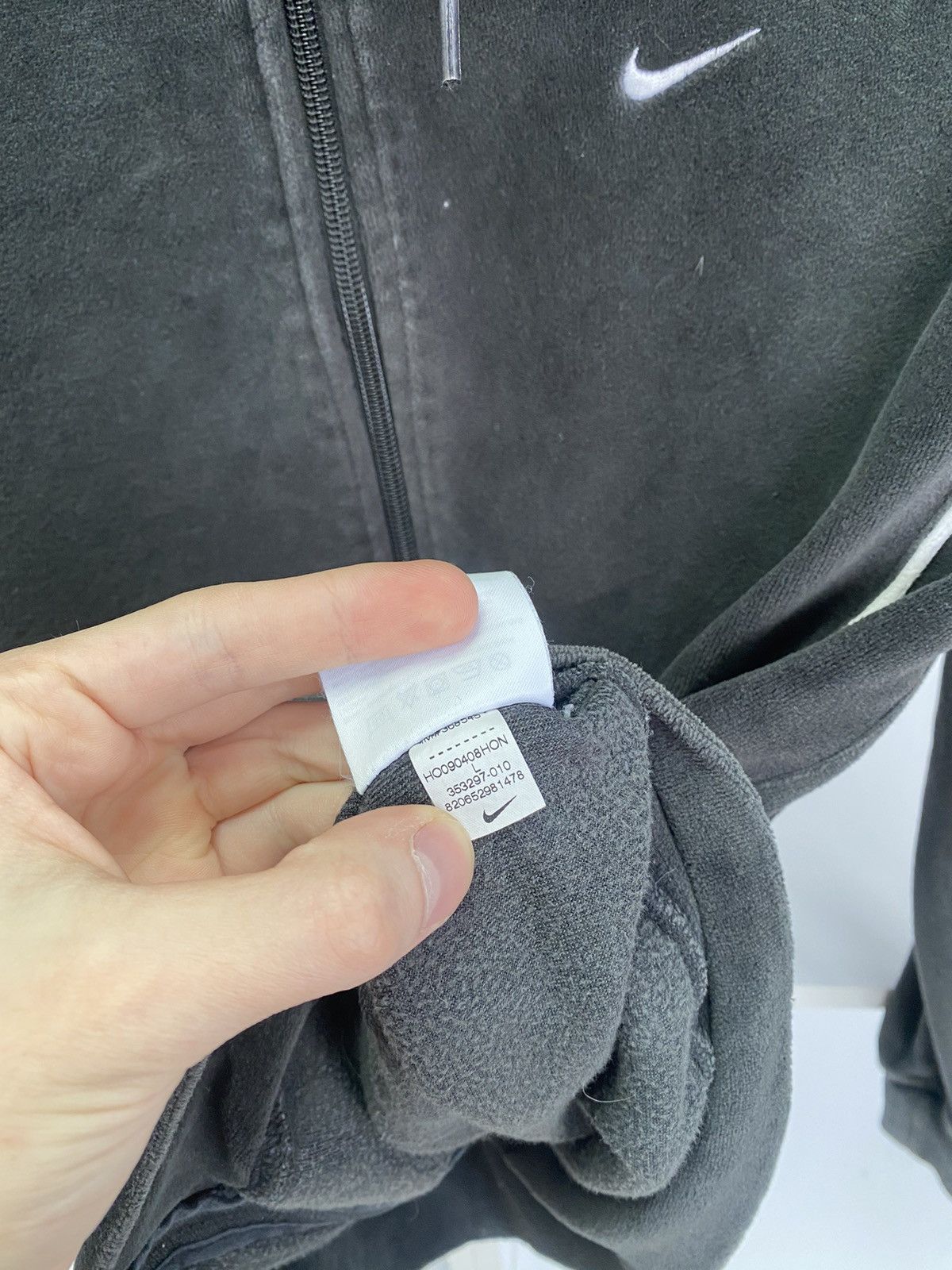 Nike × Vintage Vintage NIKE The Athletic BLACK Velour women’s track jacket Size M / US 6-8 / IT 42-44 - 10 Thumbnail