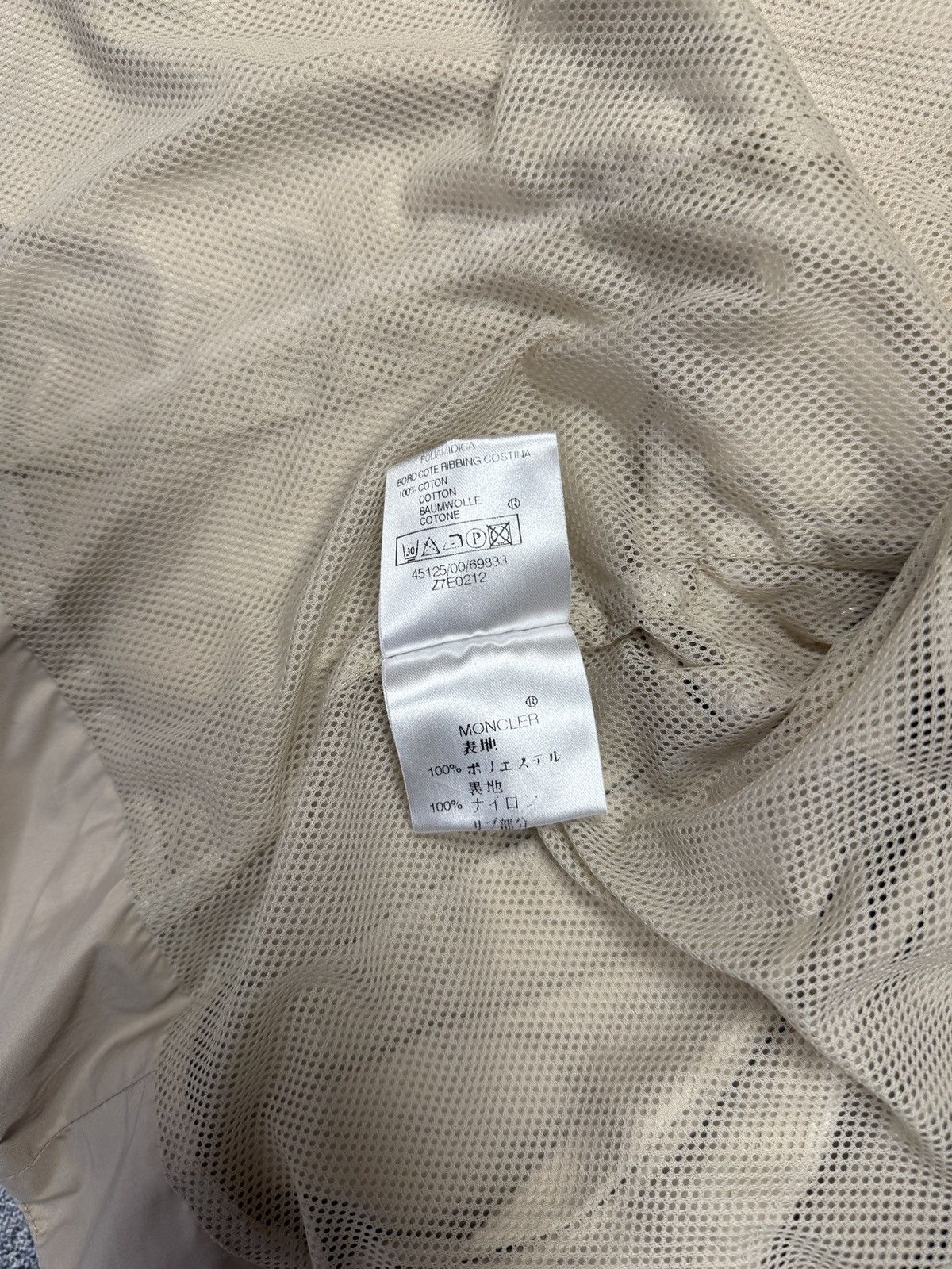 Moncler Moncler Light Jacket Size S / US 4 / IT 40 - 17 Thumbnail