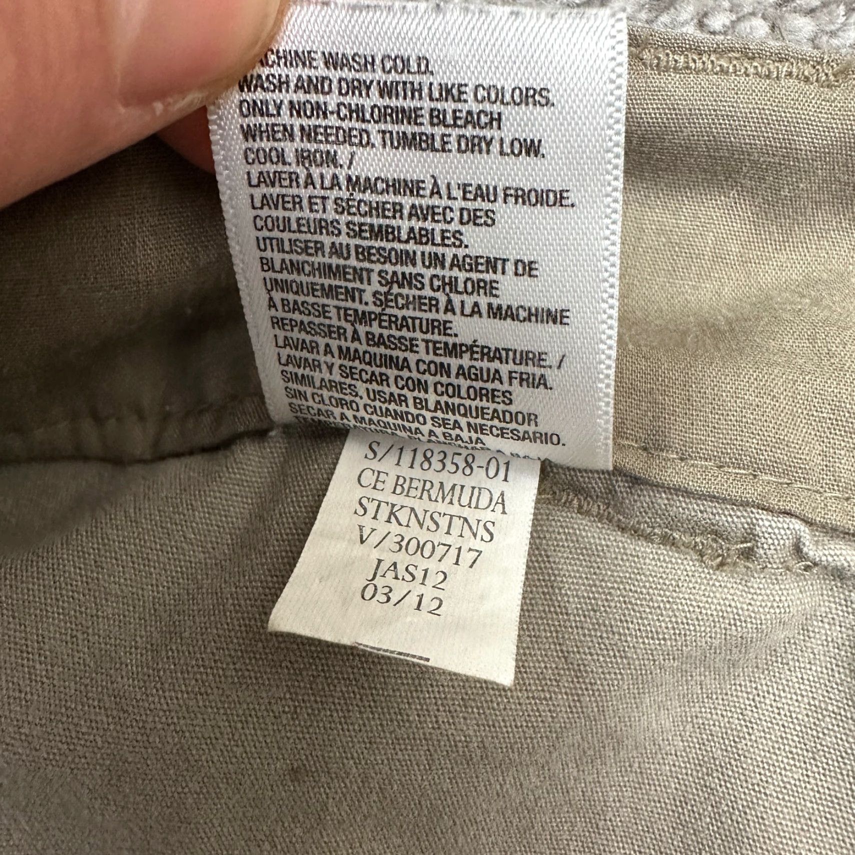 Old Navy Old Navy Bermuda Shorts Womens 4 Brown Mid Rise Pocket Cotton 31x10.5 Size 27" / US 4 / IT 40 - 6 Thumbnail
