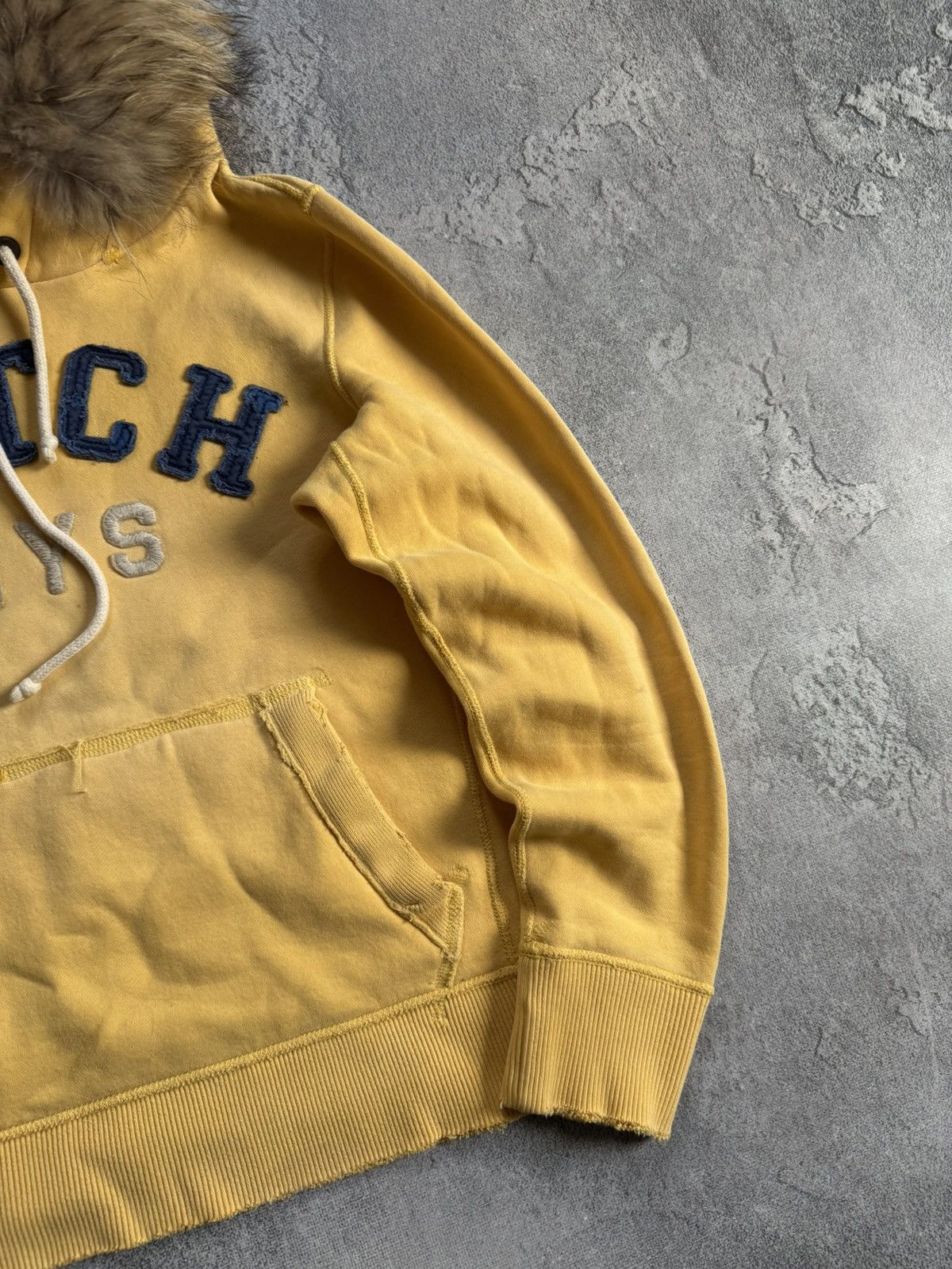 Abercrombie & Fitch Abercrombie & Fitch Y2K Fur Faux hoodie if six was nine LGB Size M / US 6-8 / IT 42-44 - 3 Thumbnail