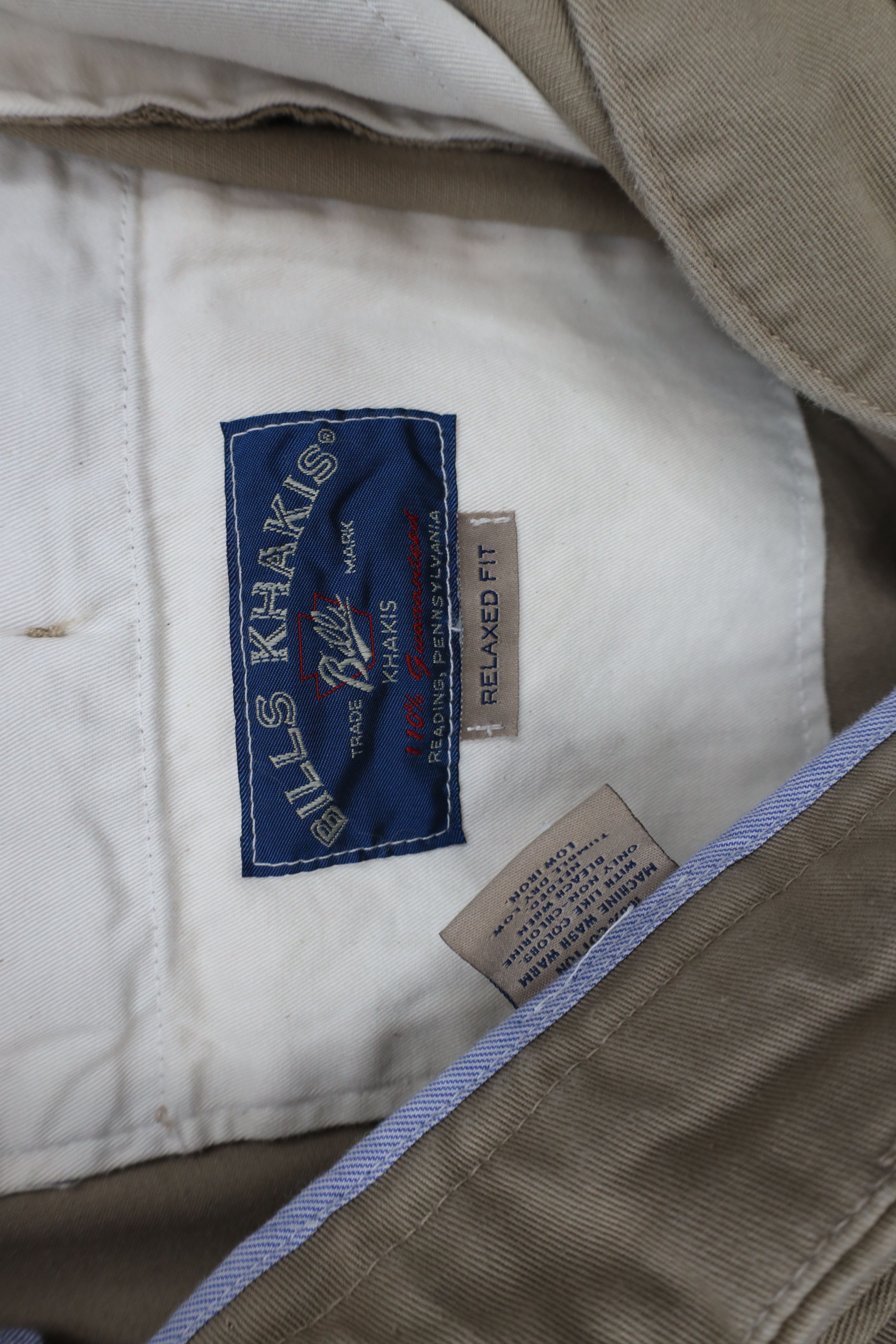 Vintage 90s Bills Khakis Relaxed Fit Pleated Chino Pants USA