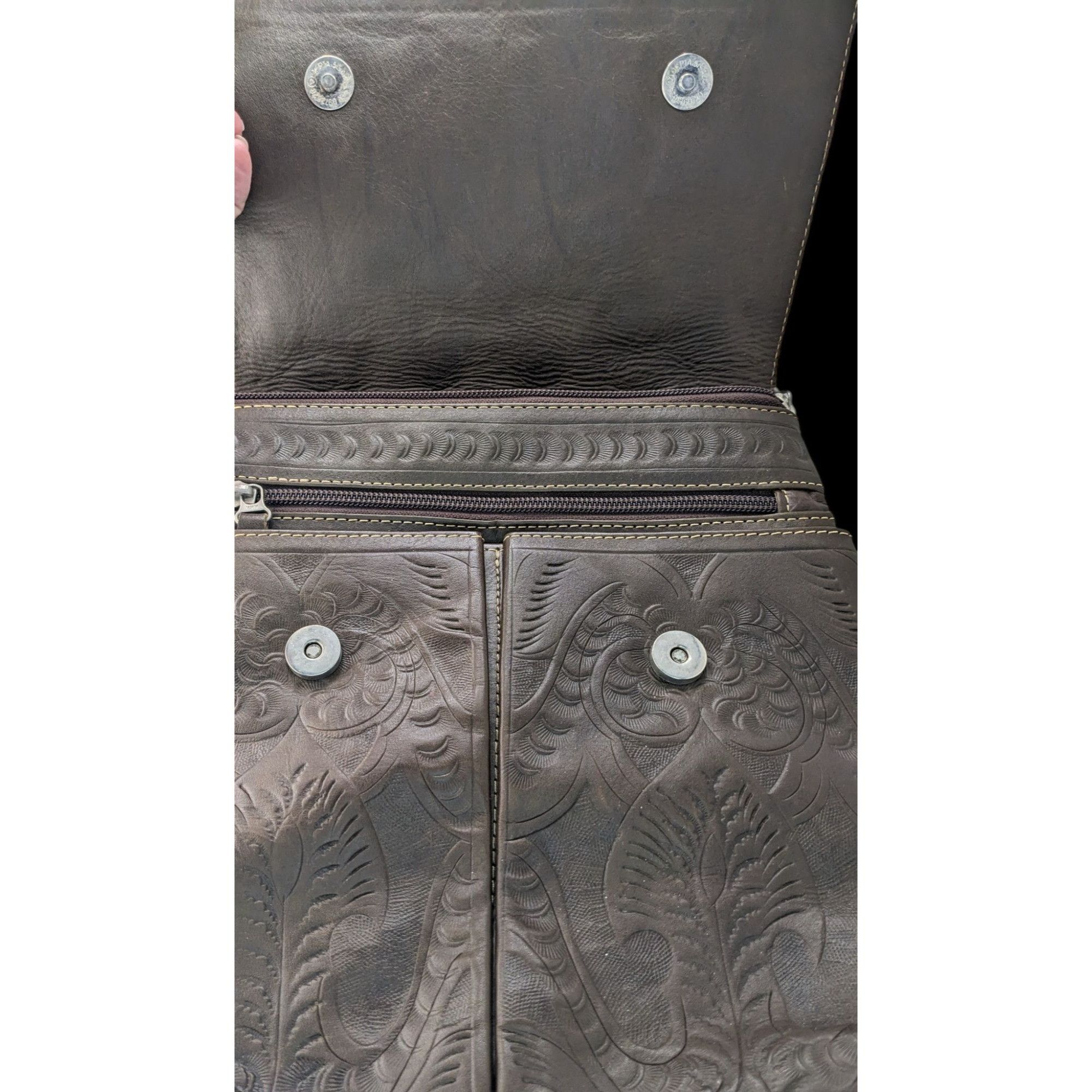 Other Vintage JL Salvidar Tooled Leather Crossbody Bag With Adjust Size ONE SIZE - 3 Thumbnail