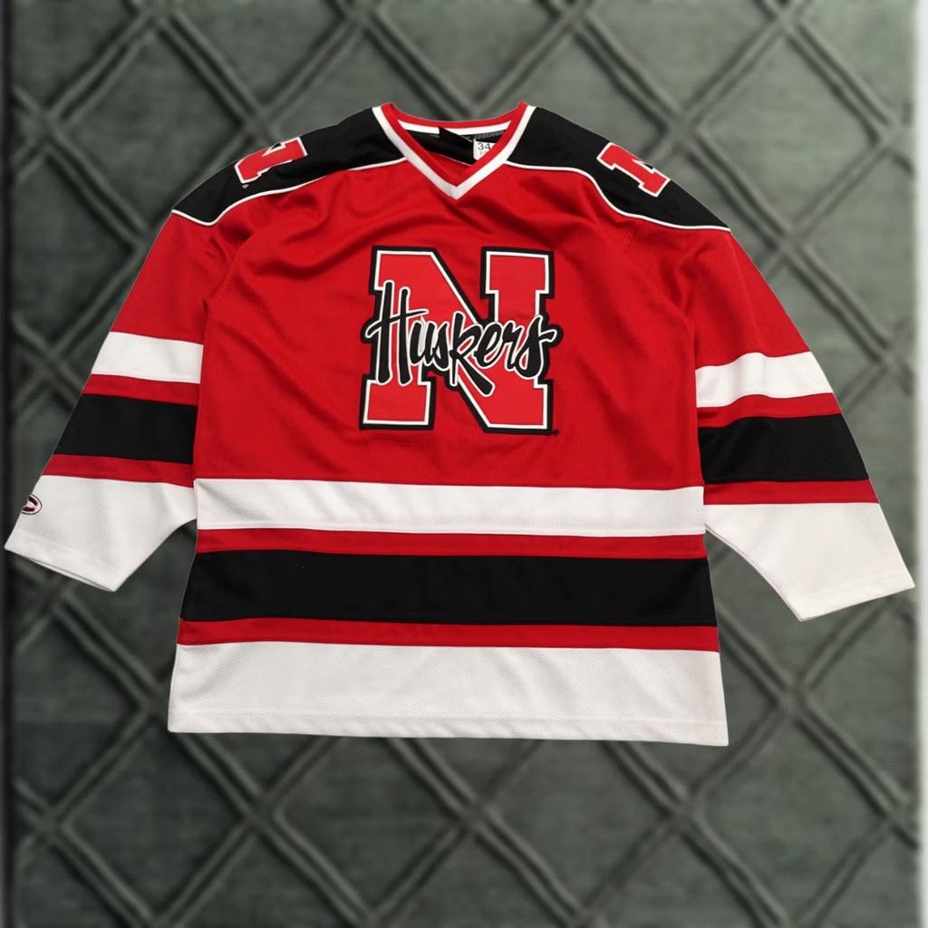 Vintage Vintage Colosseum Nebraska Hockey Jersey Shirt Large (23X32) Red Men's Size US L / EU 52-54 / 3 - 1 Thumbnail