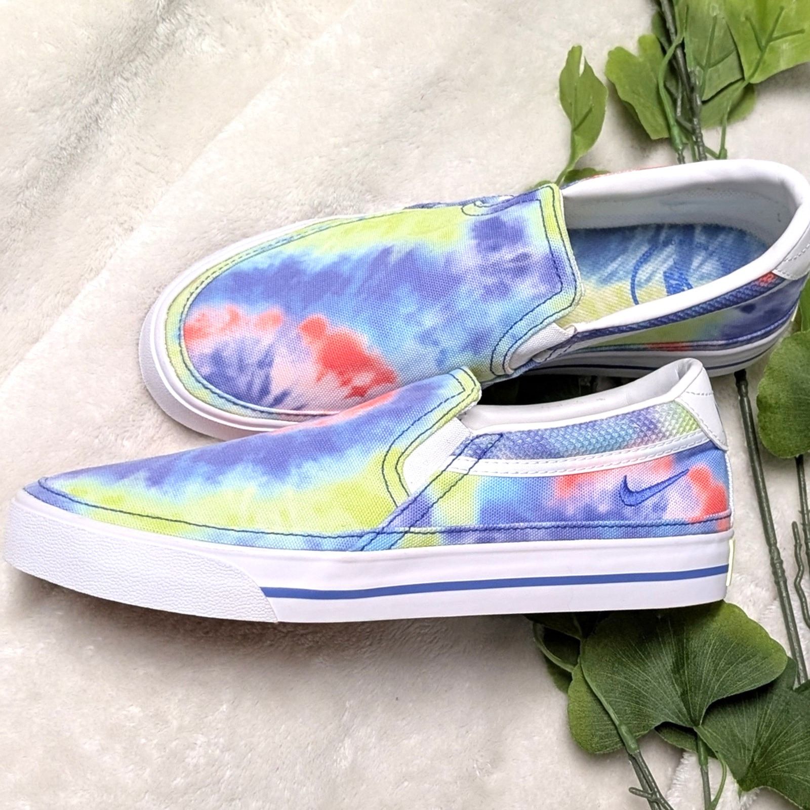 Nike Nike Tie-Dye Slip-On Sneakers Size 6.5 Size US 6.5 / IT 36.5 - 2 Thumbnail