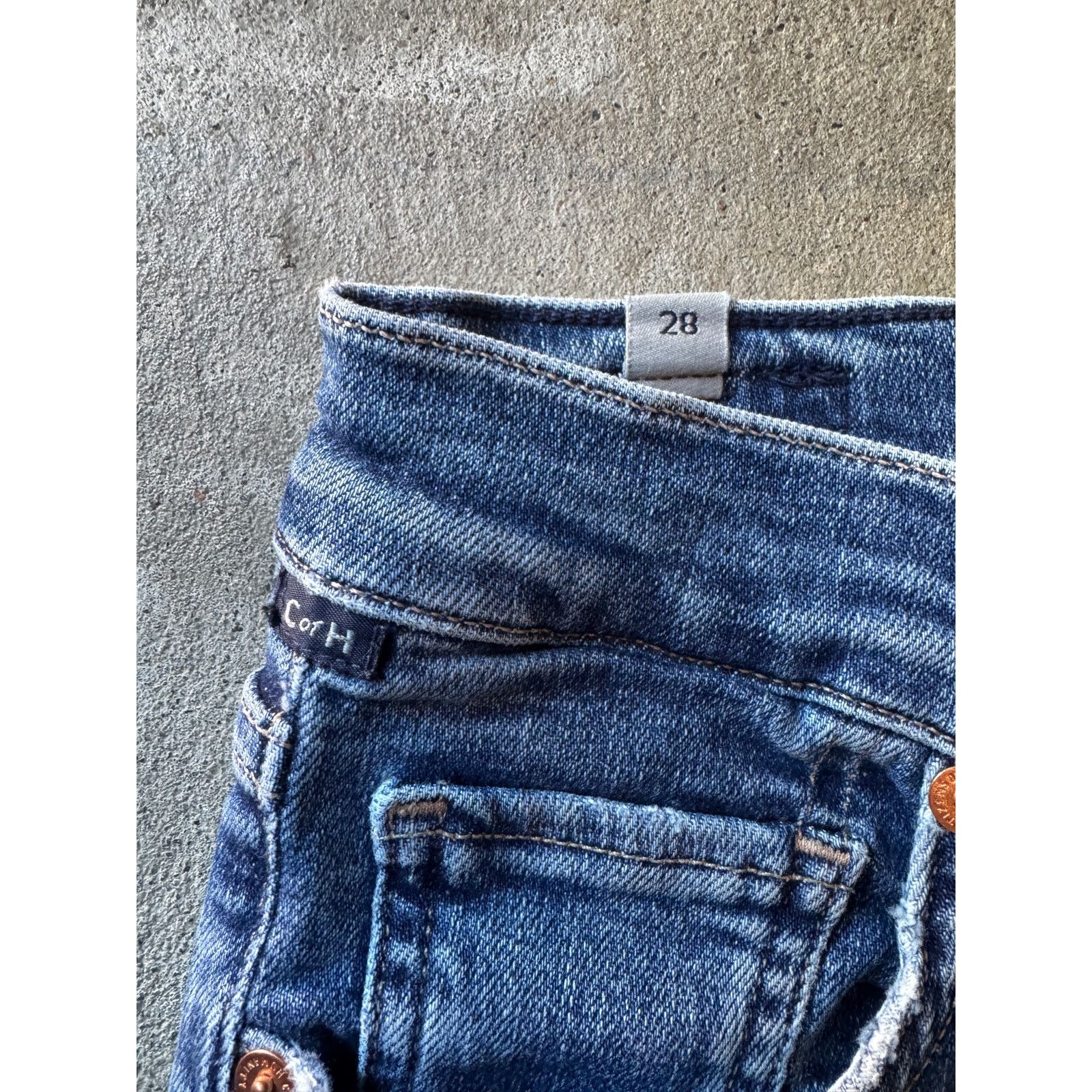 Citizens Of Humanity Citizens of Humanity Blue Jeans (28) Size 28" / US 6 / IT 42 - 3 Thumbnail
