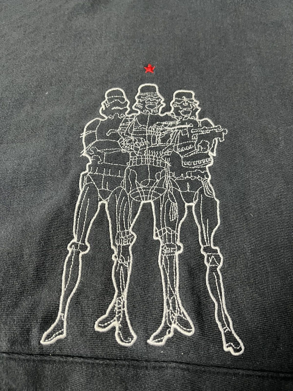 FUCT × SSUR × Wtaps 90s SSUR PLUS X STAR WARS TAG LEE FULLOVER HOODIE Size US M / EU 48-50 / 2 - 4 Thumbnail