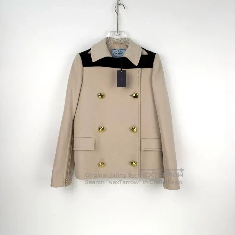 Prada Prada Beige big gold buckle sheep wool tweed coat Size S / US 4 / IT 40 - 3 Thumbnail