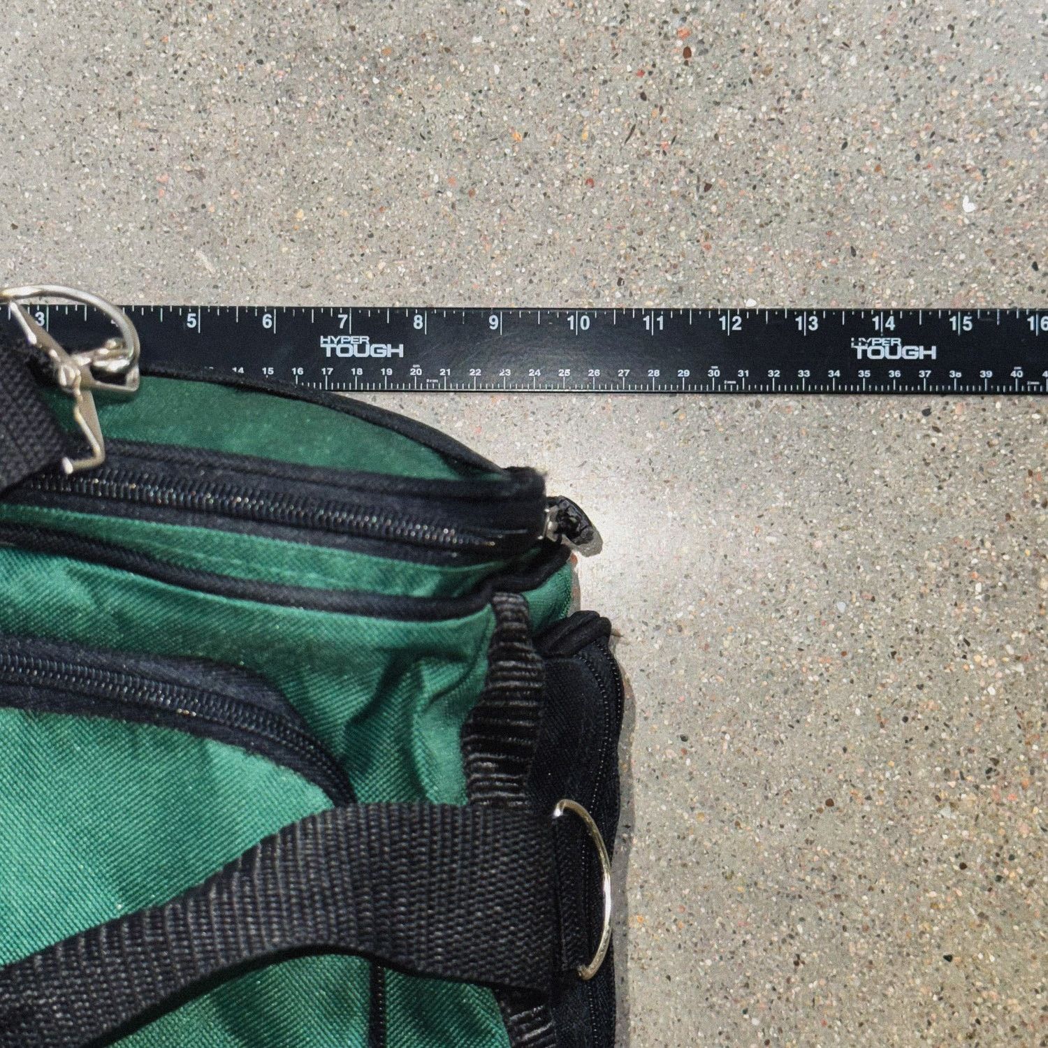 & Other Stories Vintage DARE Gear Duffel Bag Green Black Rare Anti Drug 90s Size ONE SIZE - 11 Thumbnail