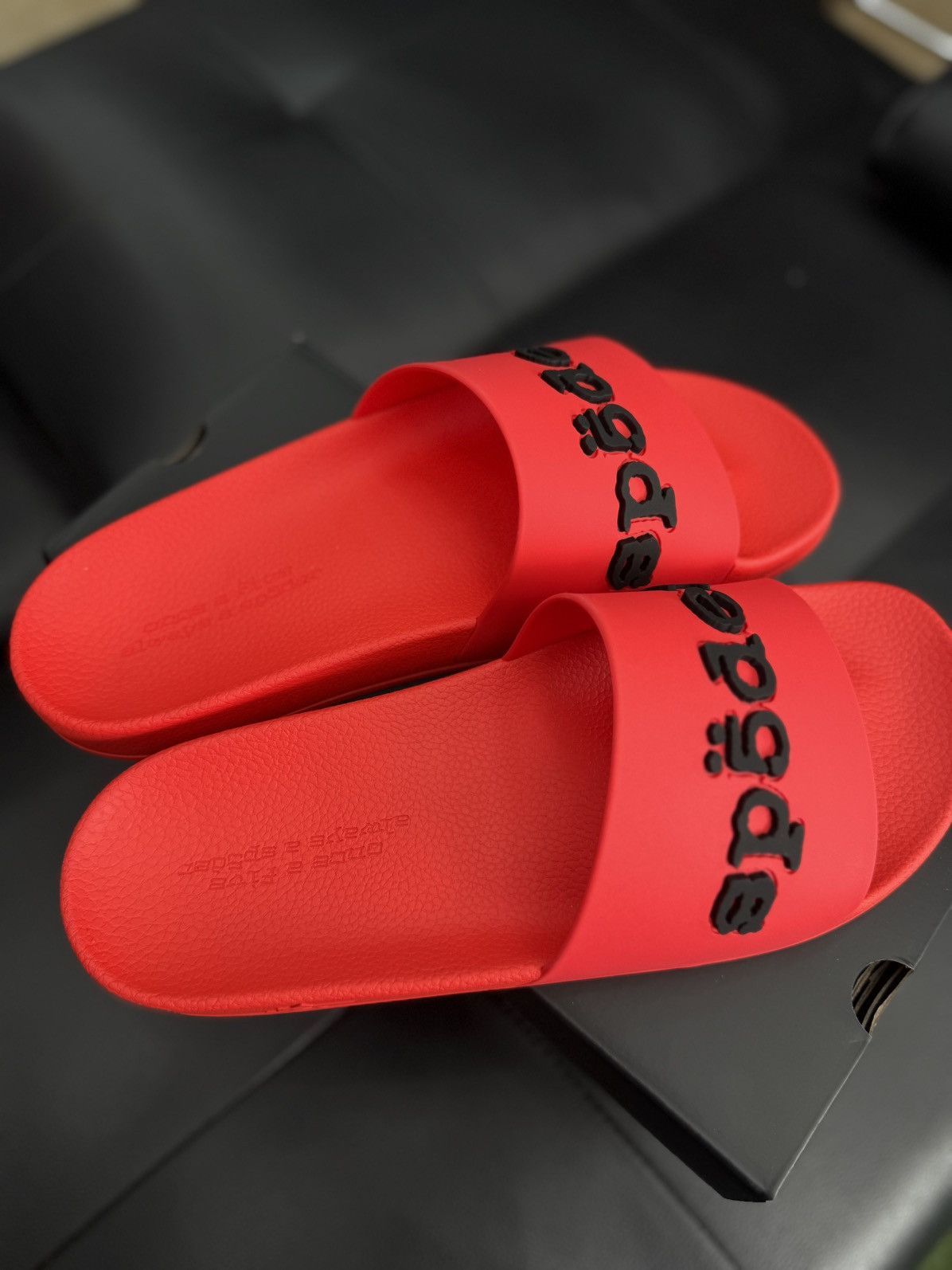 Sp5der Sp5der Red Slip On Rubber Slides Size (10) Brand New Size US 10 / EU 43 - 4 Thumbnail