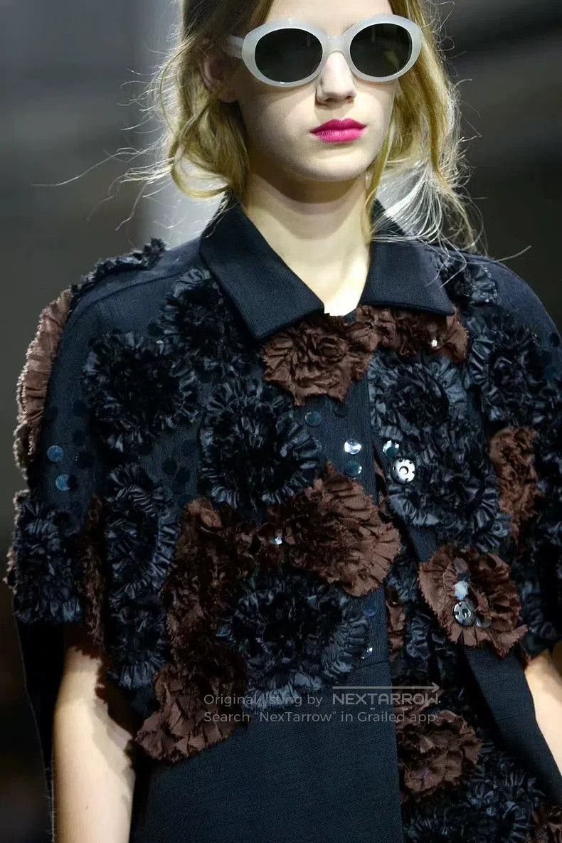 Dries Van Noten Dries Van Noten Sequin Floral Coat. Size US M / EU 48-50 / 2 - 6 Thumbnail