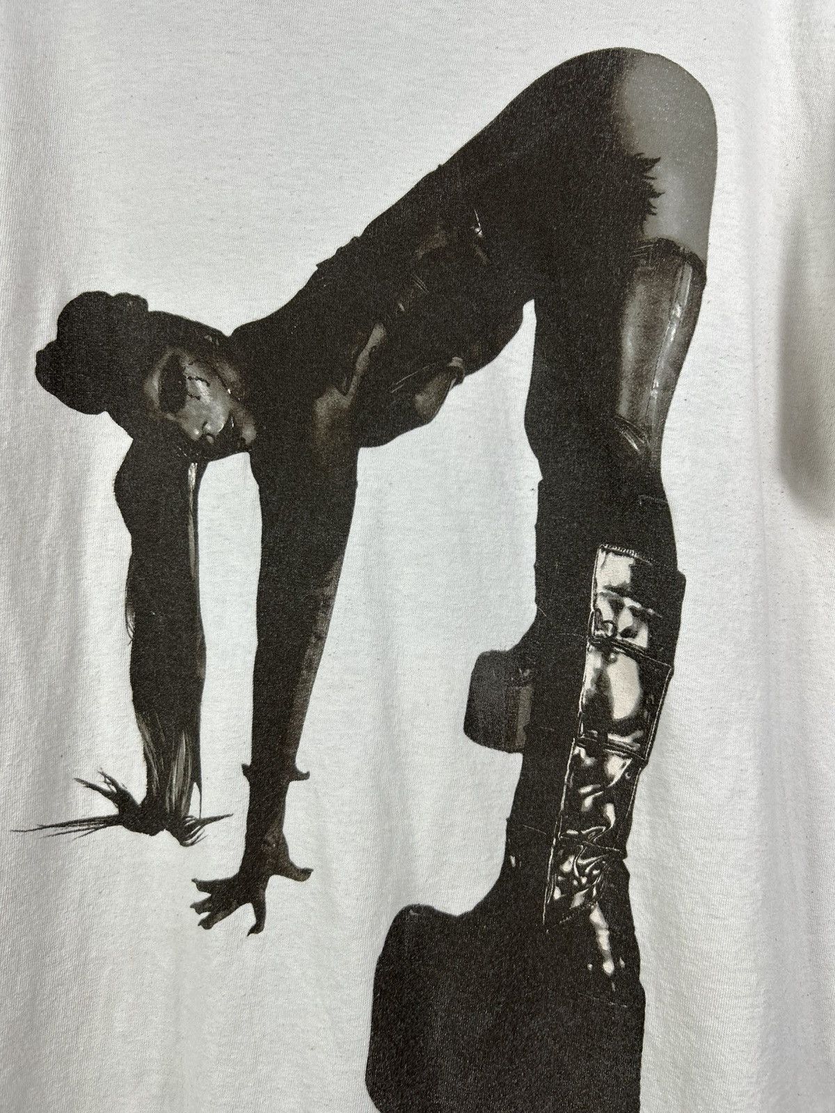 Band Tees Lady Gaga The Chromatica Ball Be Free Tour T-Shirt Size L Size US M / EU 48-50 / 2 - 5 Thumbnail