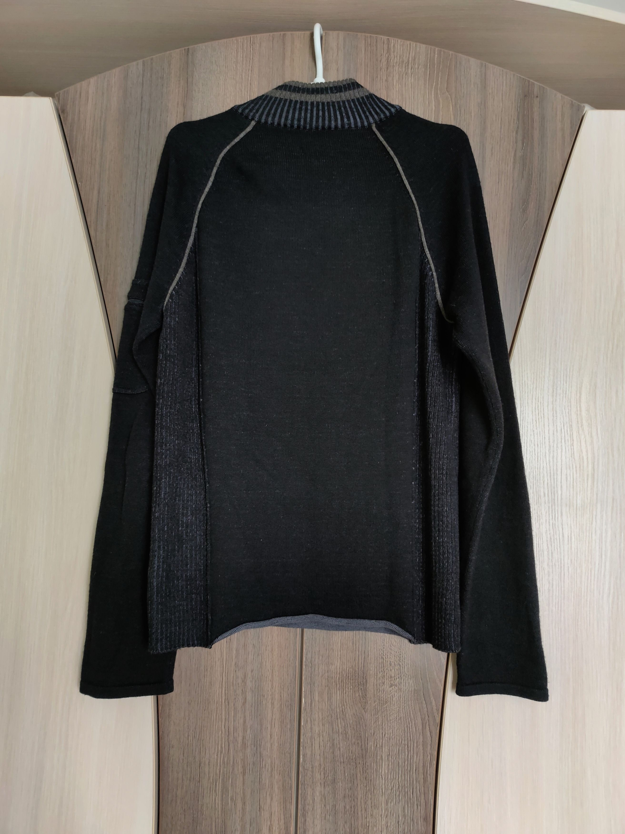 Armani Vintage Y2K Armani Jeans Sweater Pullover Giorgio Armani AJ Size US M / EU 48-50 / 2 - 4 Thumbnail