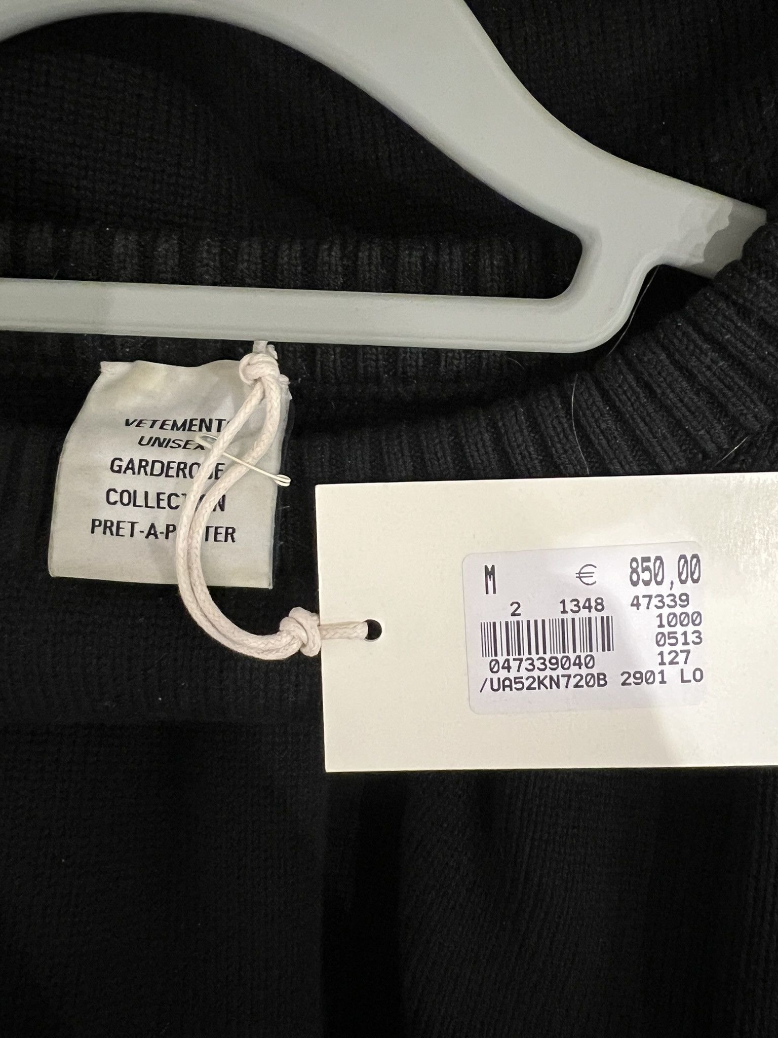 Vetements Intarsia Logo Knit Sweater - 100% Extra Fine Merino Wool Size US M / EU 48-50 / 2 - 3 Thumbnail