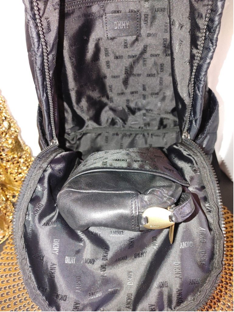 DKNY DKNY Backpack & Leather Crossbody Size ONE SIZE - 8 Thumbnail