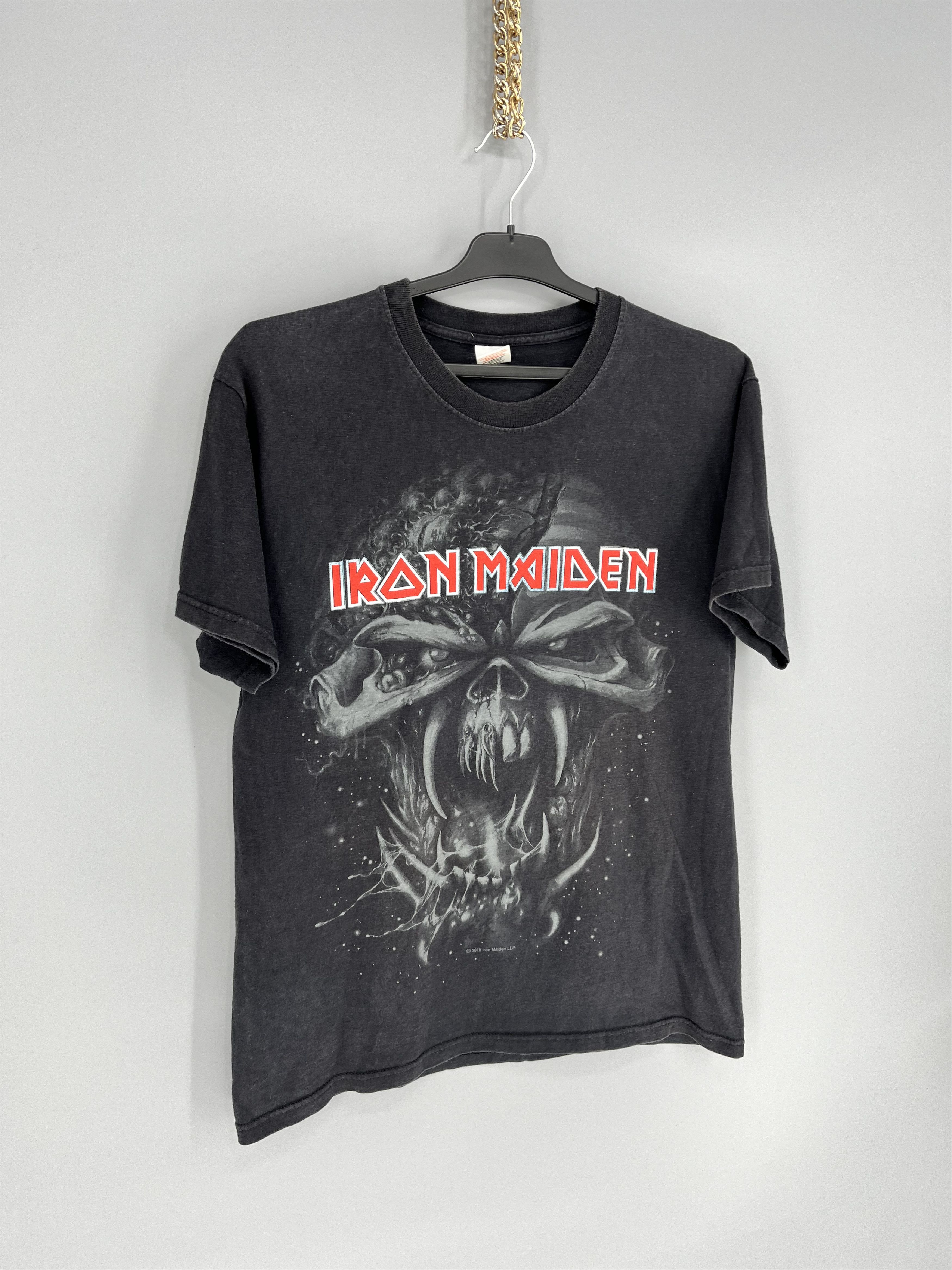 Band Tees IRON MAIDEN 2010 “The Final Frontier” World Tour T-shirt Size US L / EU 52-54 / 3 - 2 Thumbnail