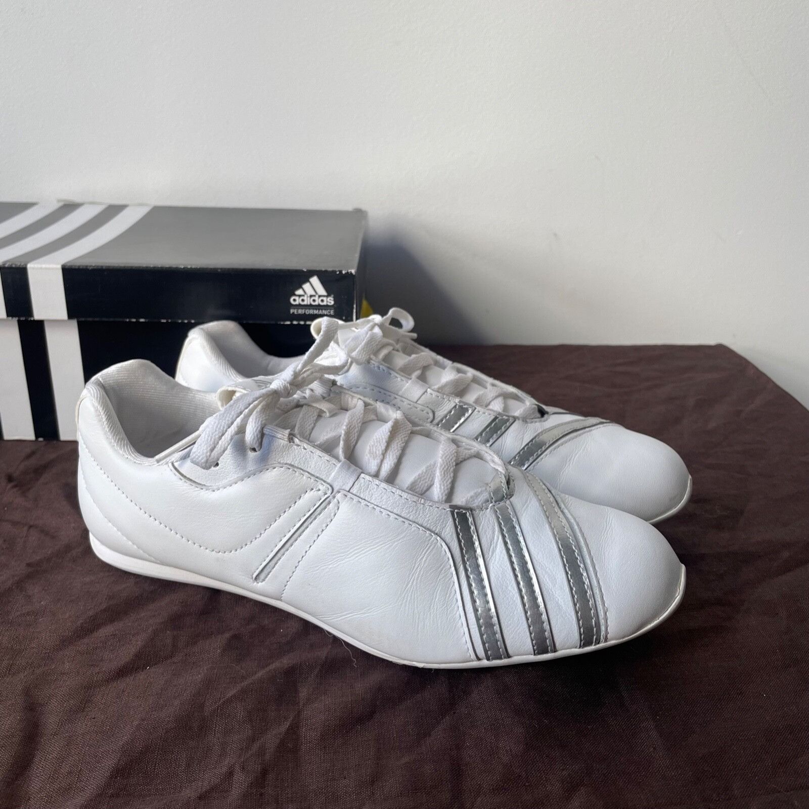 Adidas Adidas Darinca Vintage y2k Flat Trainers Sneakers 8948AC Size US 7.5 / IT 37.5 - 1 Thumbnail