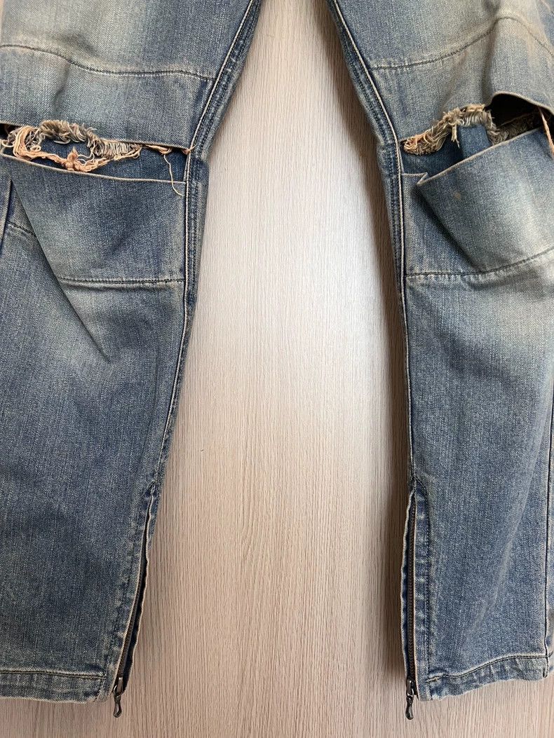 Julius Julius size 1 Knee-breaking wash jeans Size US 28 / EU 44 - 3 Thumbnail