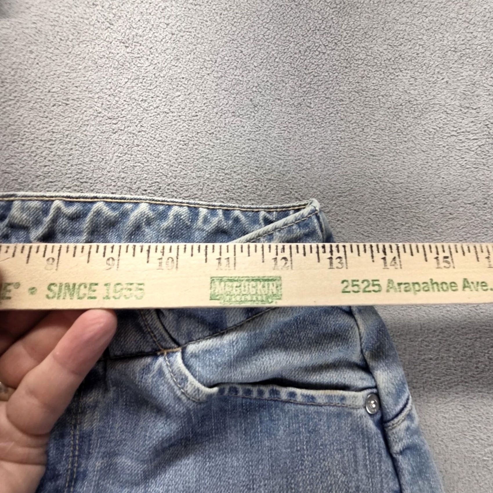 Levi's Vintage Levi'S Engineered Jeans Womens Straight Twisted One Pocket Fits 24x27 Size 42" / US 20 - 3 Thumbnail