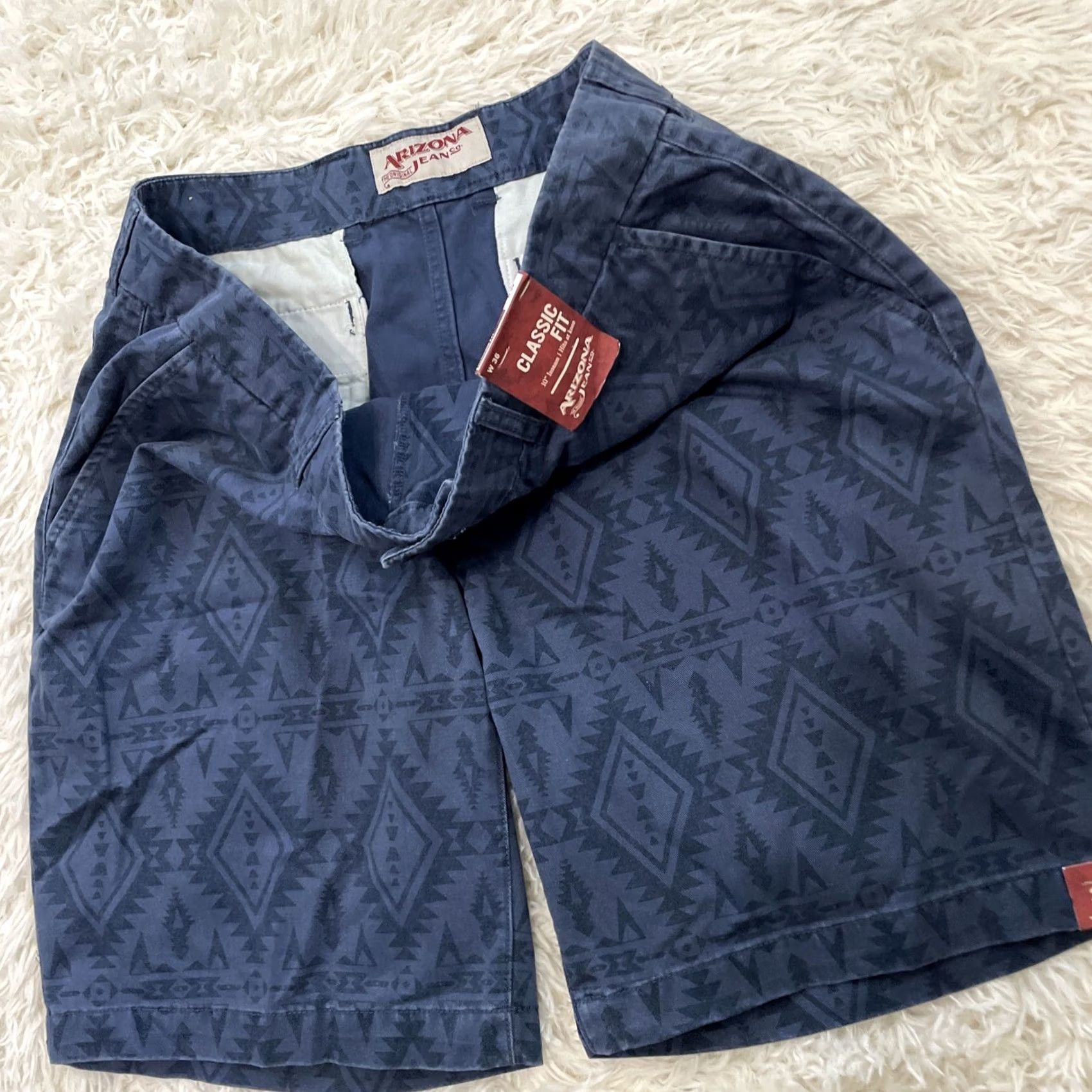 Vintage VINTAGE Arizona Jeans Shorts Men 36 Blue Aztec Tribal Southwestern Print Heavy Twill New Size US 36 / EU 52 - 4 Thumbnail