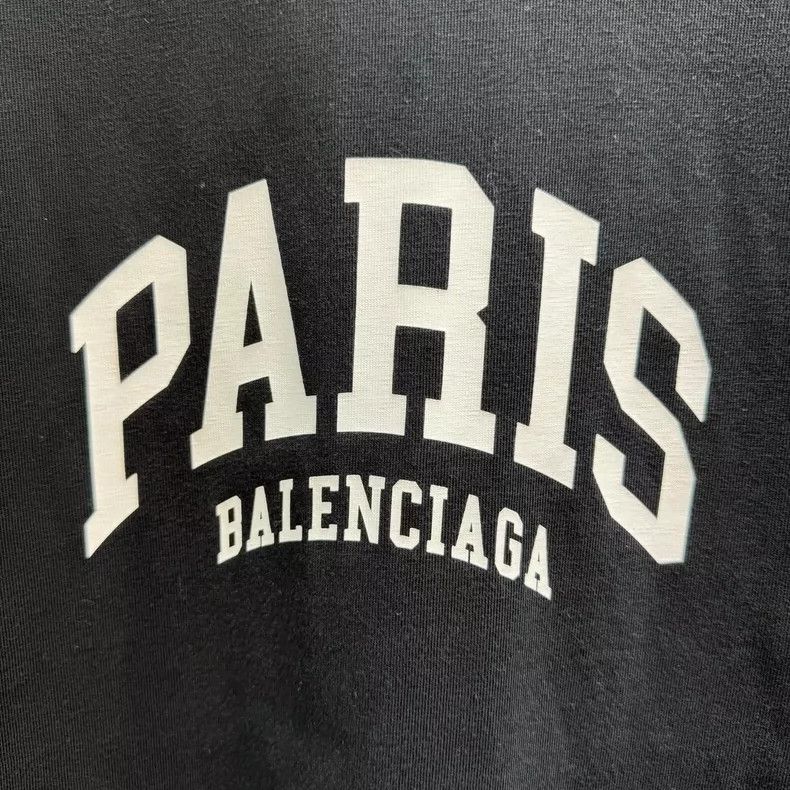 Balenciaga Balenciaga Letter printed Logo short sleeves Size US M / EU 48-50 / 2 - 2 Thumbnail