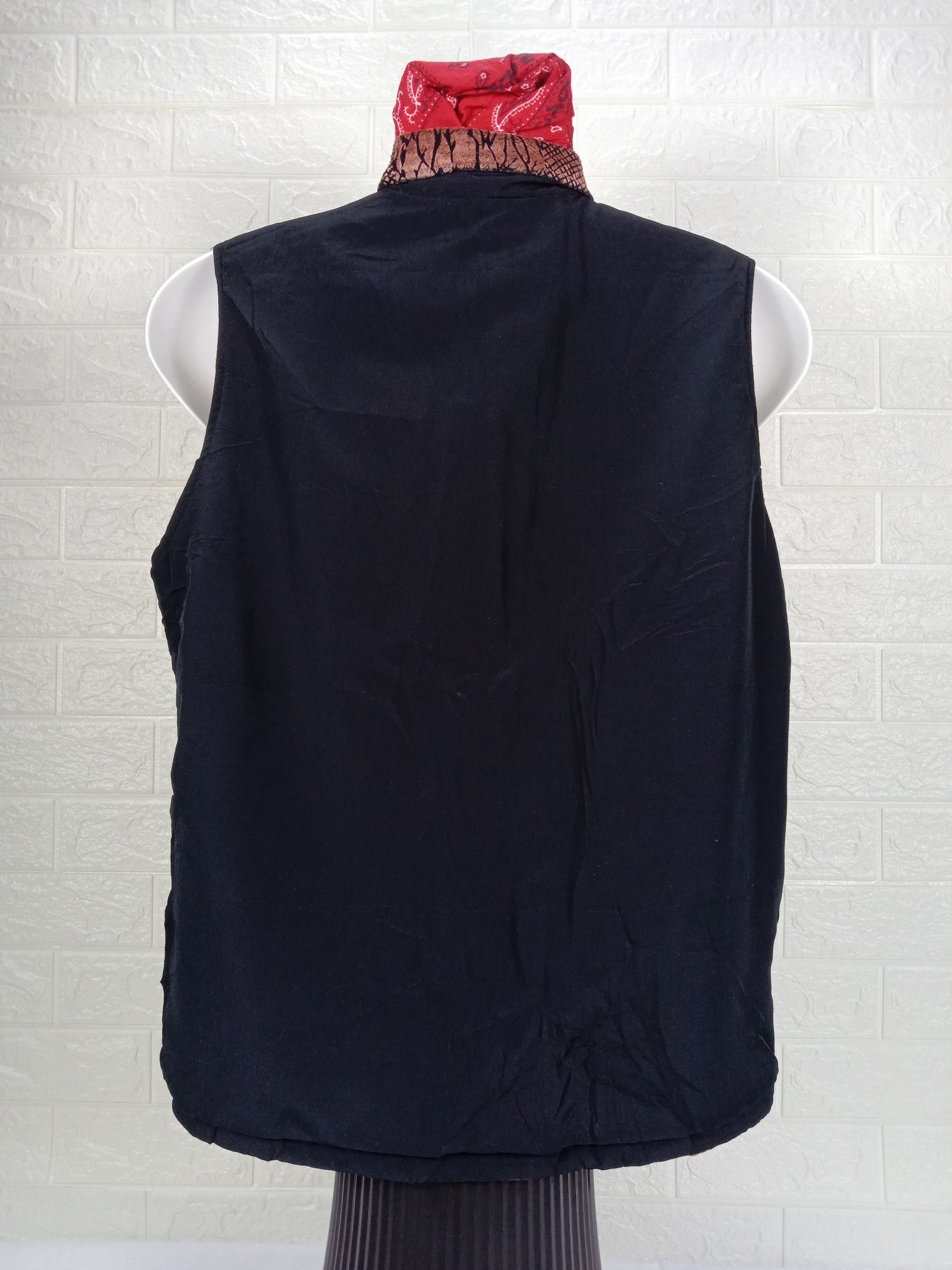 Japanese Brand Vintage Elegance Fashion Stylish Reversible Vest Size US L / EU 52-54 / 3 - 8 Thumbnail