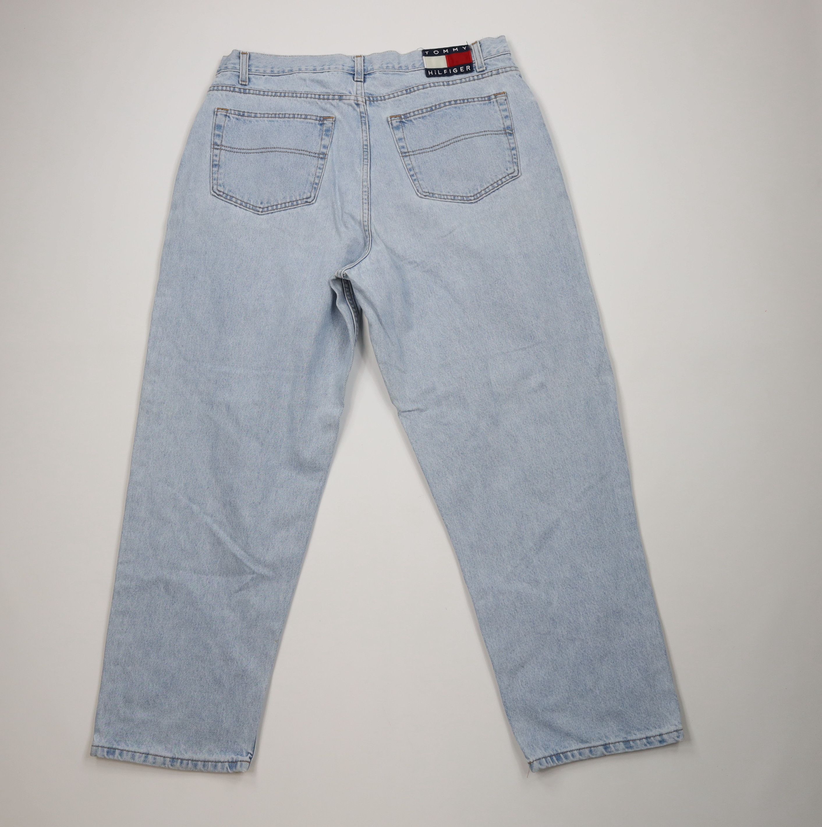 Tommy Hilfiger Vintage 90s Tommy Hilfiger Relaxed Fit Denim Jeans USA Size US 38 / EU 54 - 11 Thumbnail
