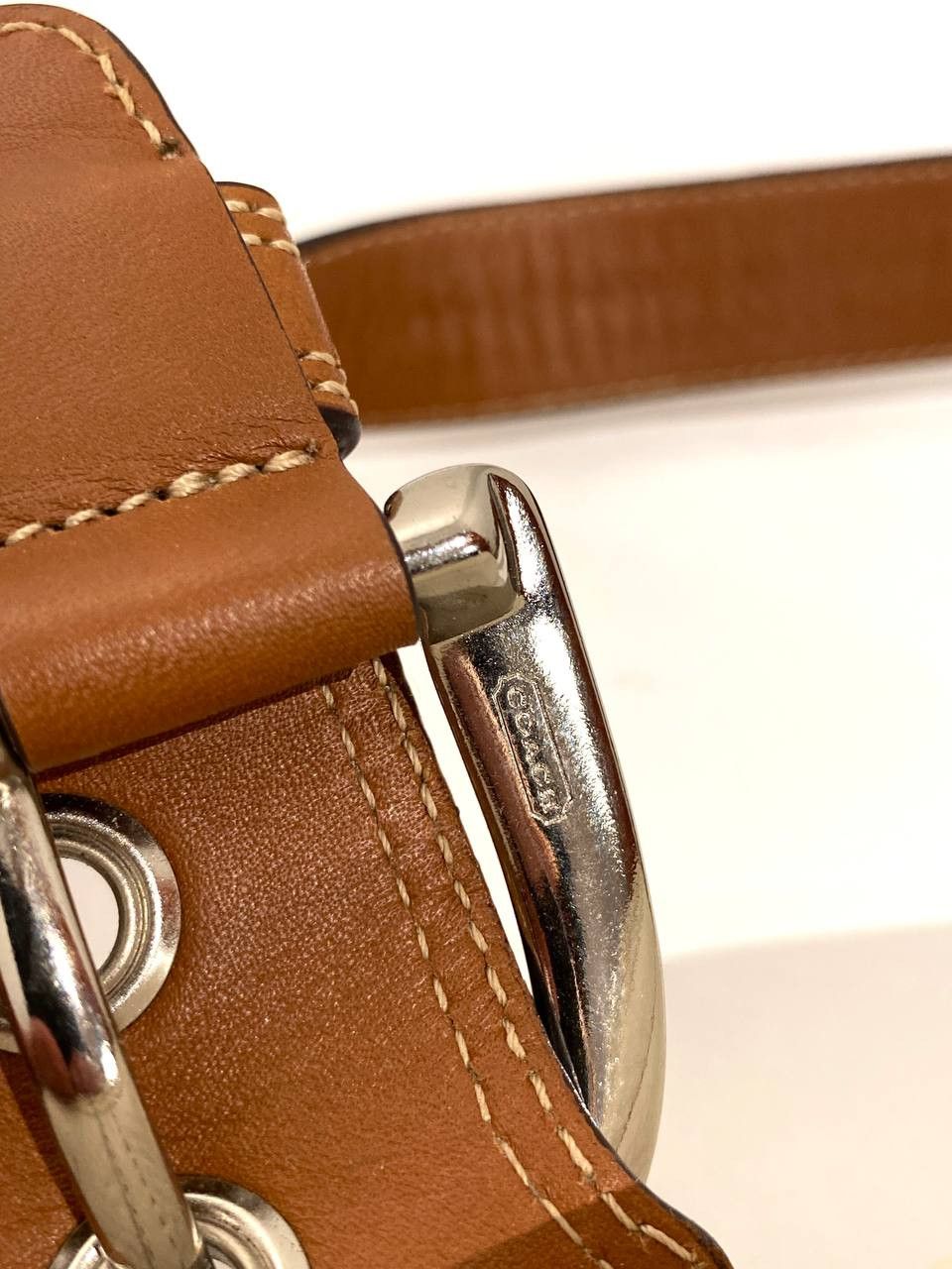 Coach Coach SOHO Saddle White Leather Shoulder Hand Bag Size ONE SIZE - 8 Thumbnail