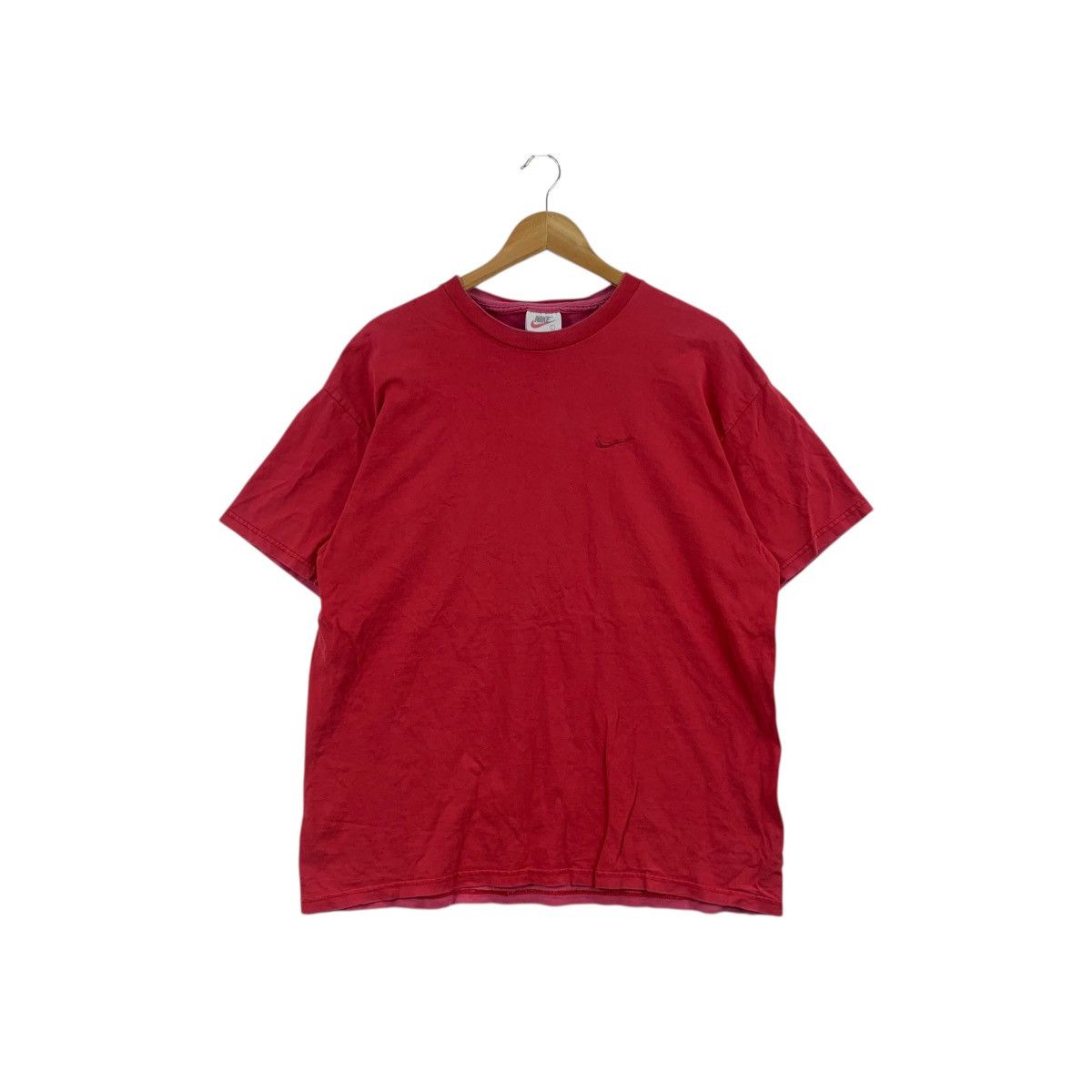 Nike Vintage 90’ NIKE MADE IN USA Embroidered Logo Tee Shirt Top Size US L / EU 52-54 / 3 - 1 Thumbnail