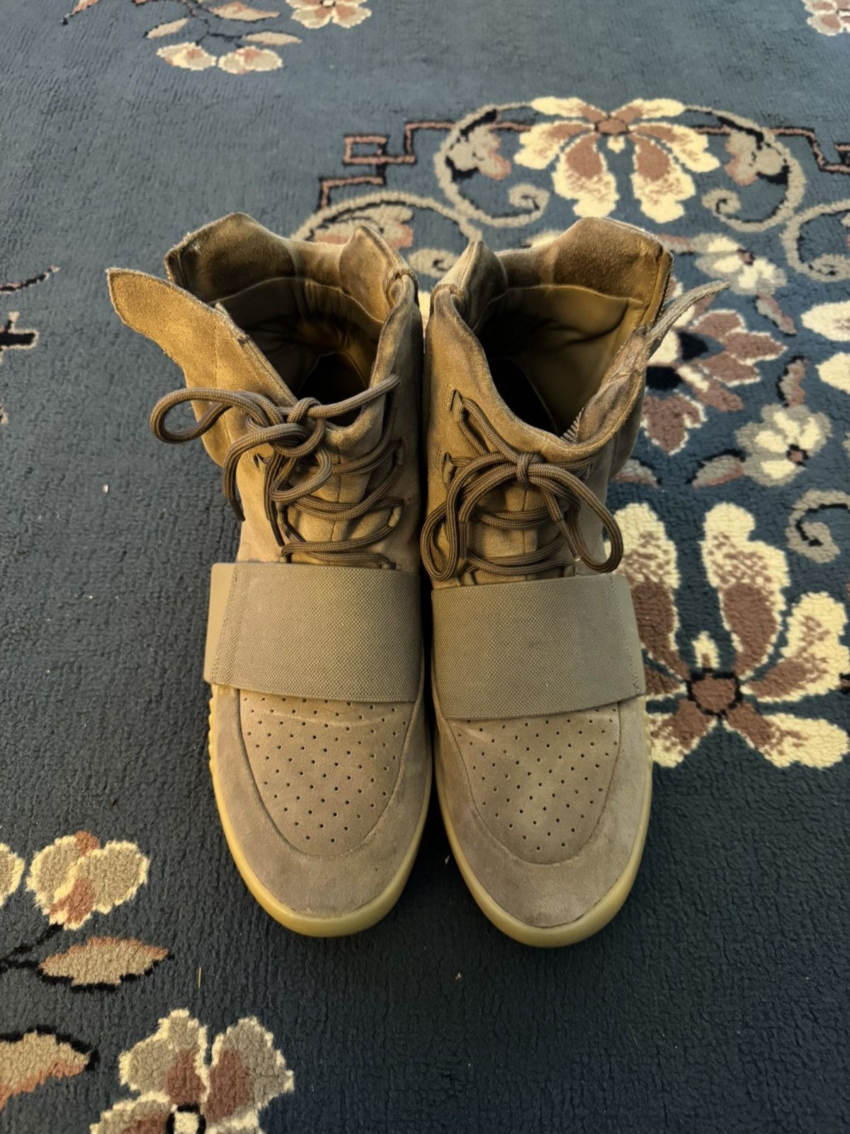 Adidas Yeezy 750 Size US 12.5 / EU 45-46 - 1 Thumbnail