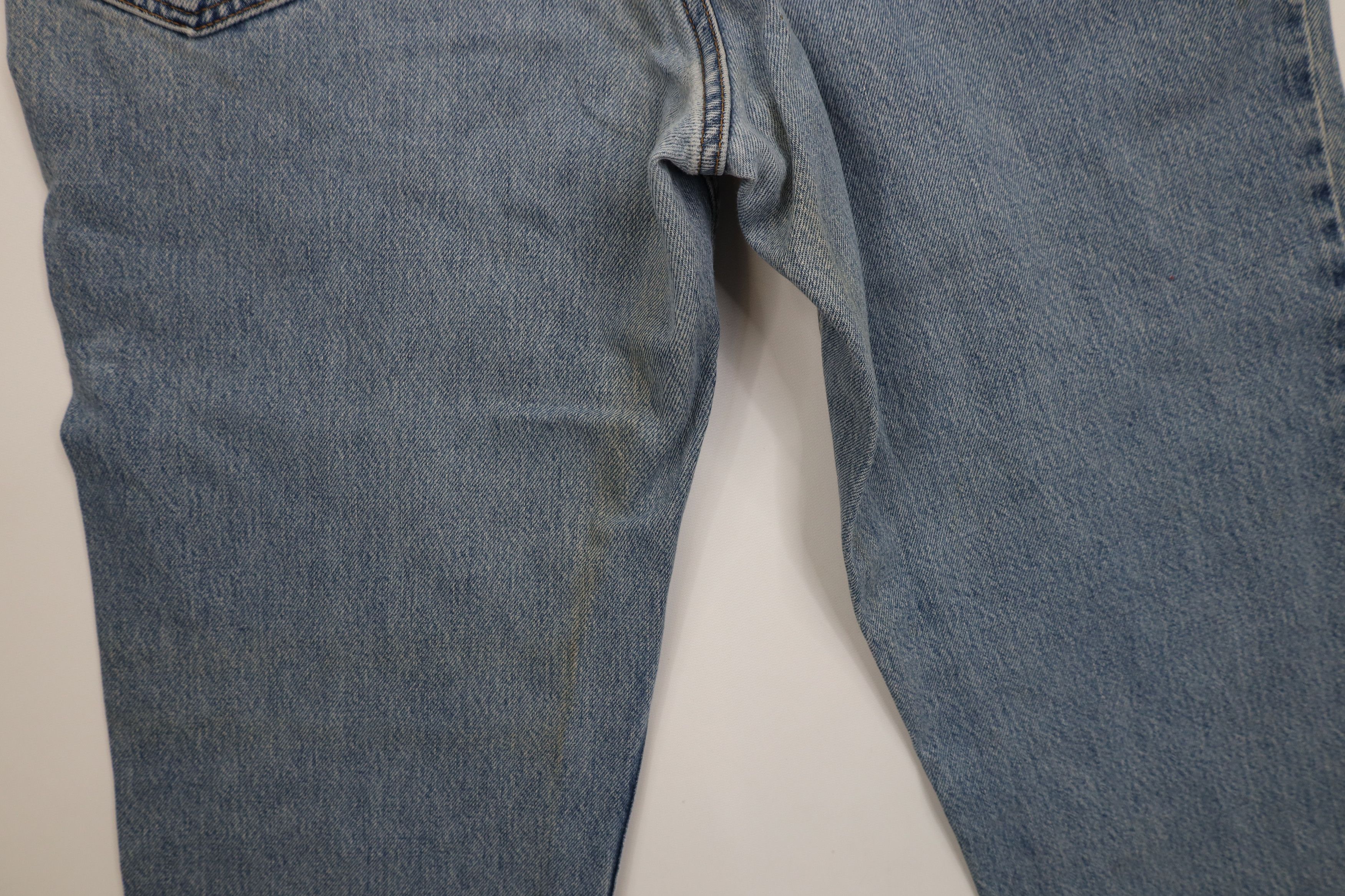 Levi's Vintage Y2K 2000 Levis 550 Relaxed Fit Denim Jeans Blue Size US 35 - 14 Thumbnail