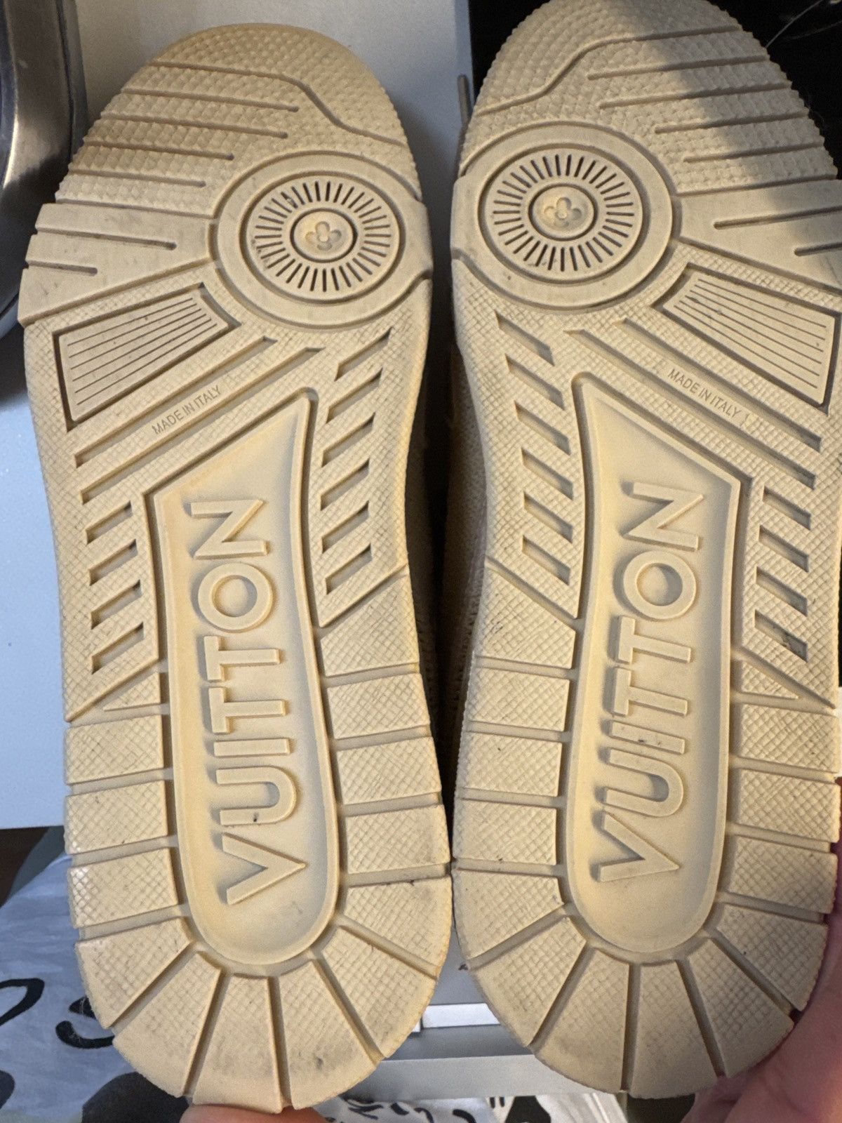 Louis Vuitton LV Trainer Sneaker Size US 8.5 / EU 41-42 - 14 Thumbnail