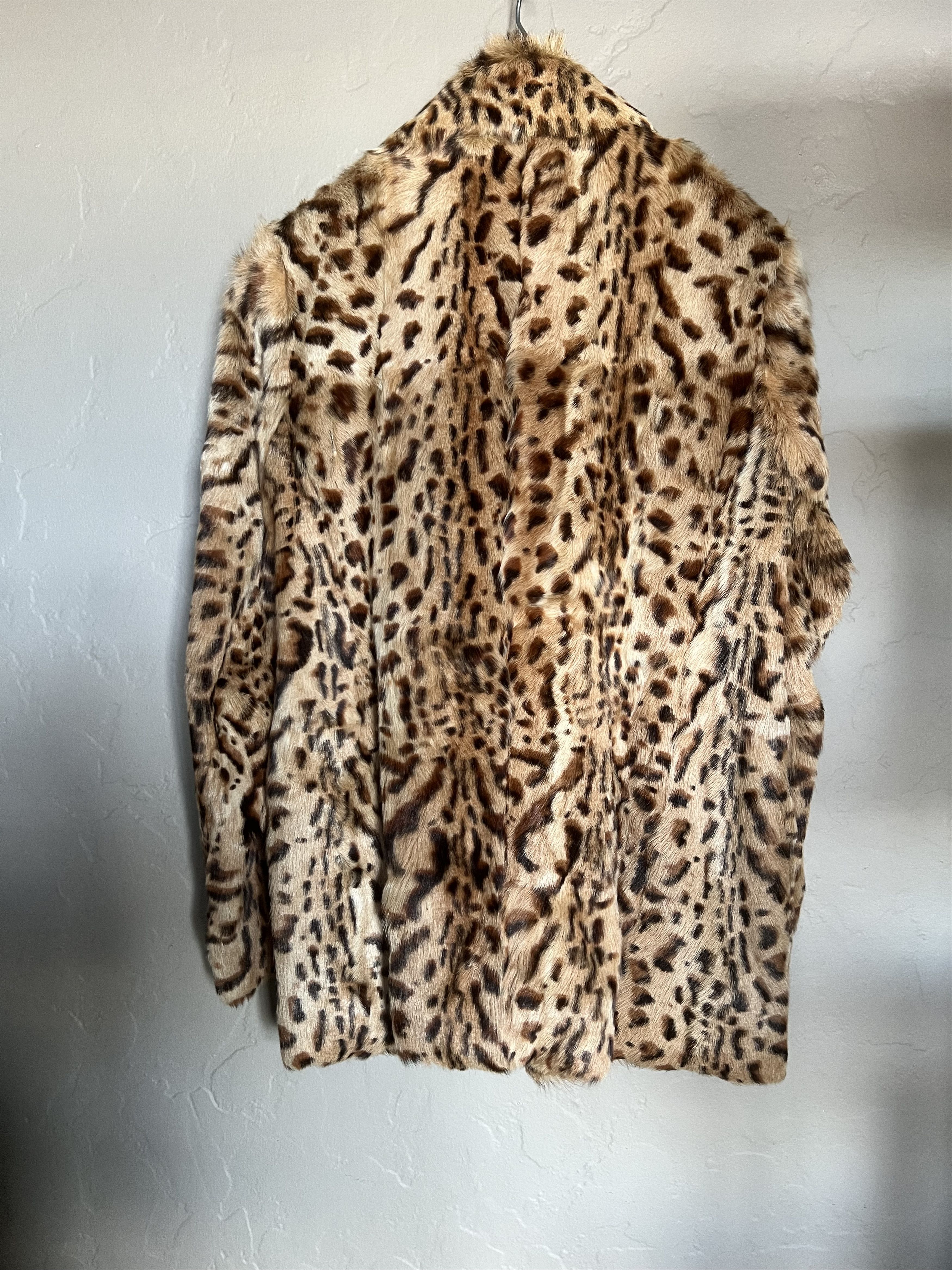 Dries Van Noten GRAIL Leopard-print Fur Coat F/W 2007 Sz M Size US M / EU 48-50 / 2 - 3 Thumbnail