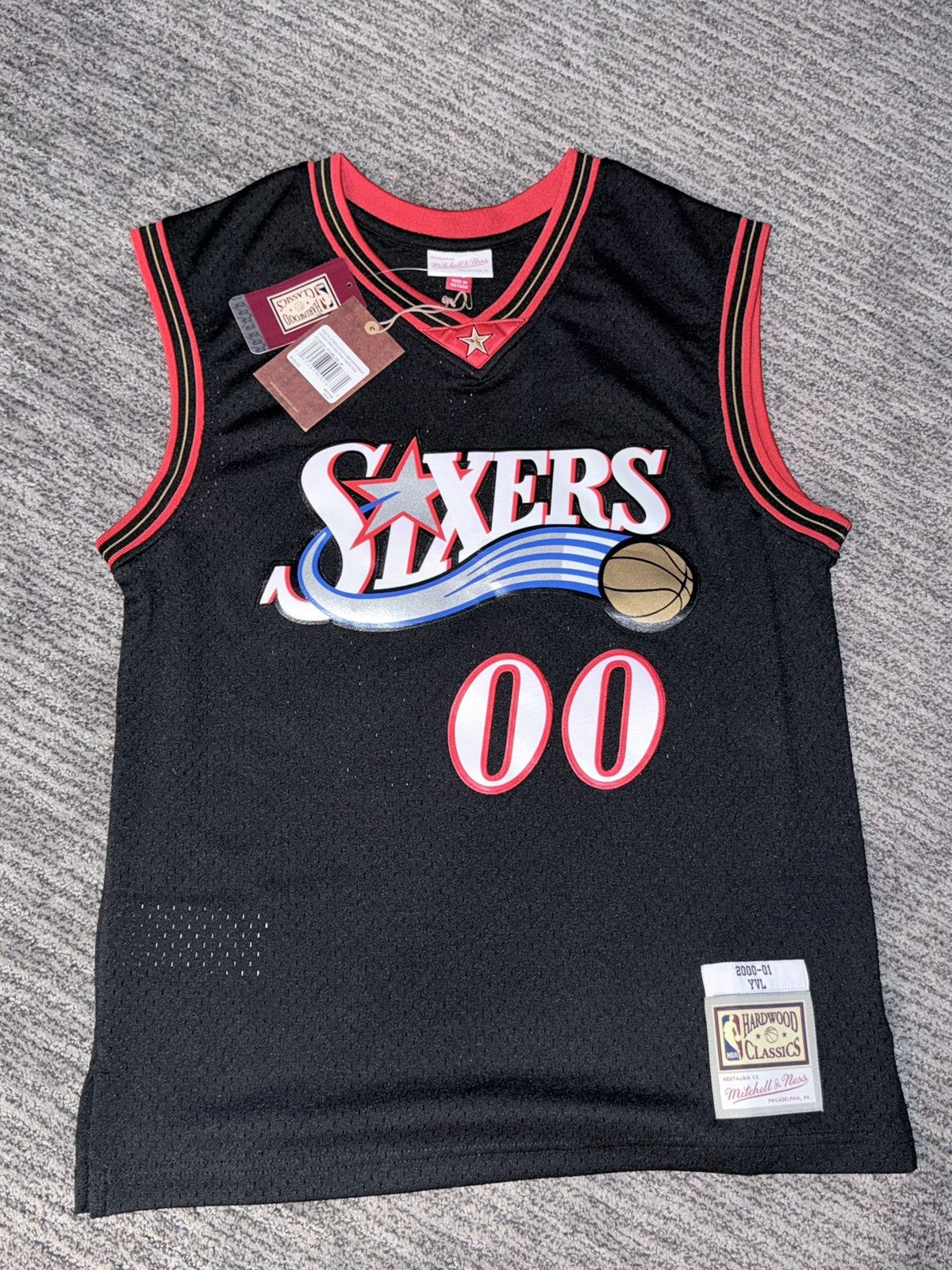 Mitchell & Ness Playboi carti 00 SOLD OUT SIXERS JERSEY Size US M / EU 48-50 / 2 - 1 Thumbnail