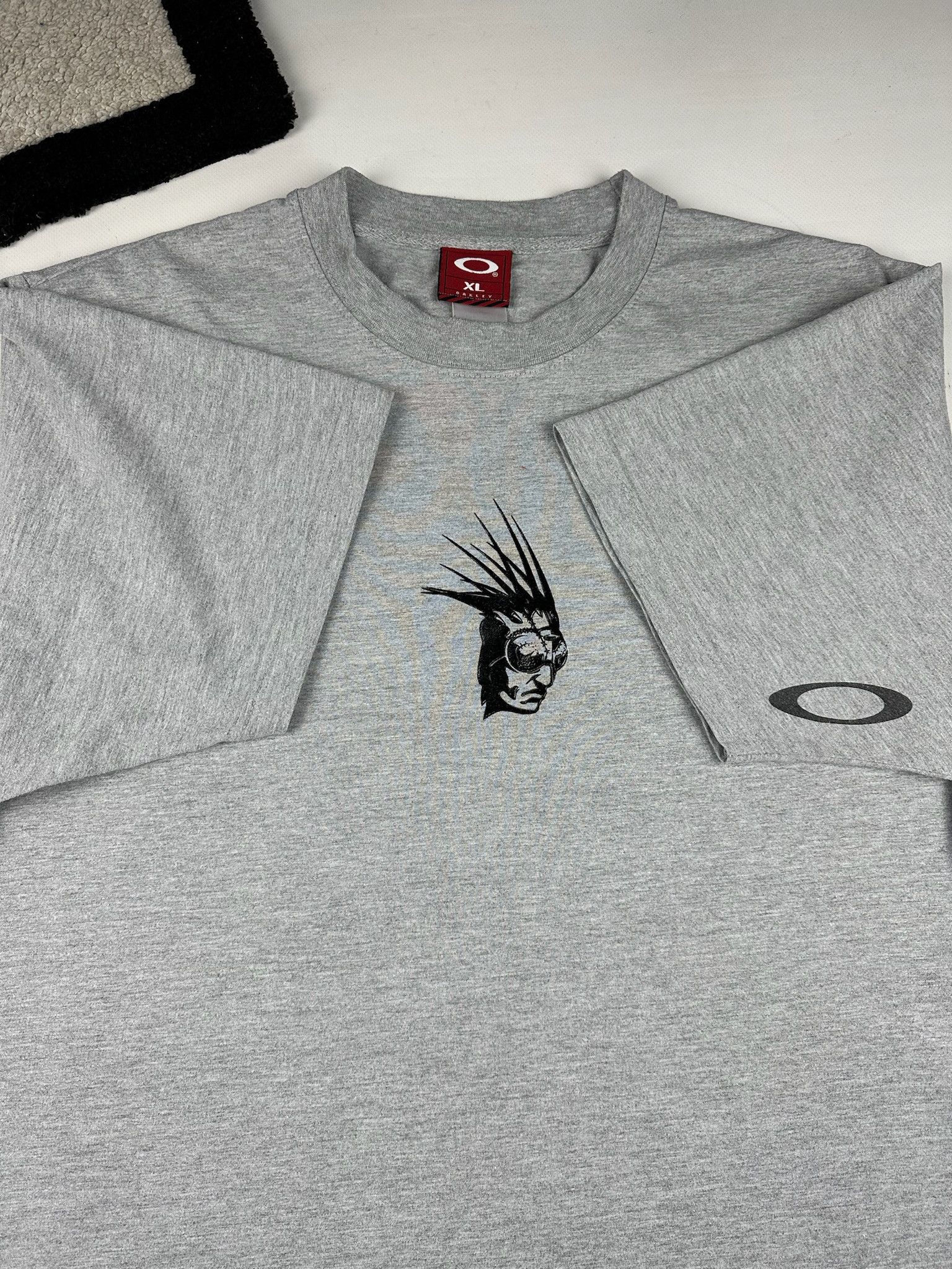 Oakley Oakley bob Head 00s Vintage T-shirt factory pilot archive
